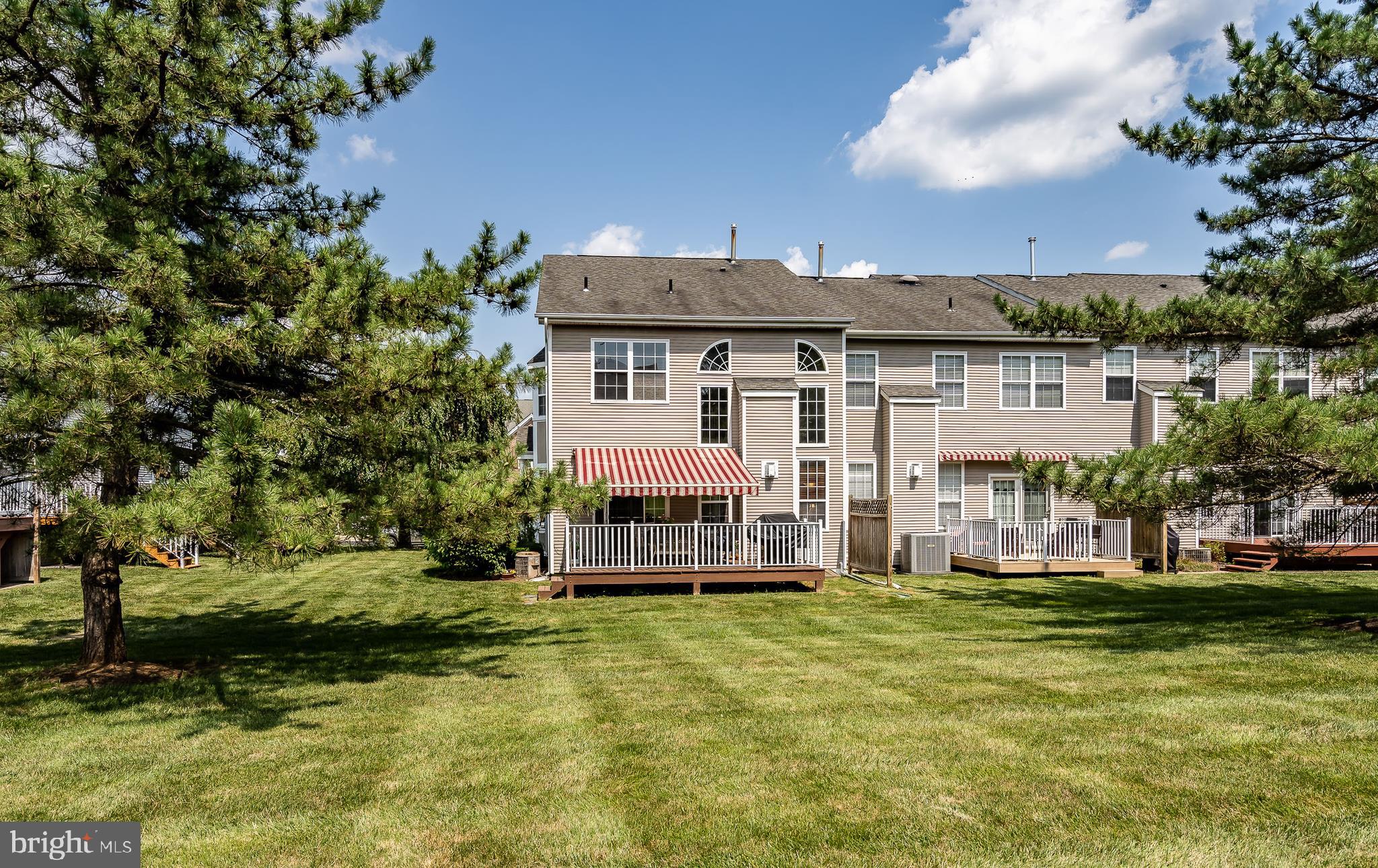 BRANDYWINE @ THORN - Residential