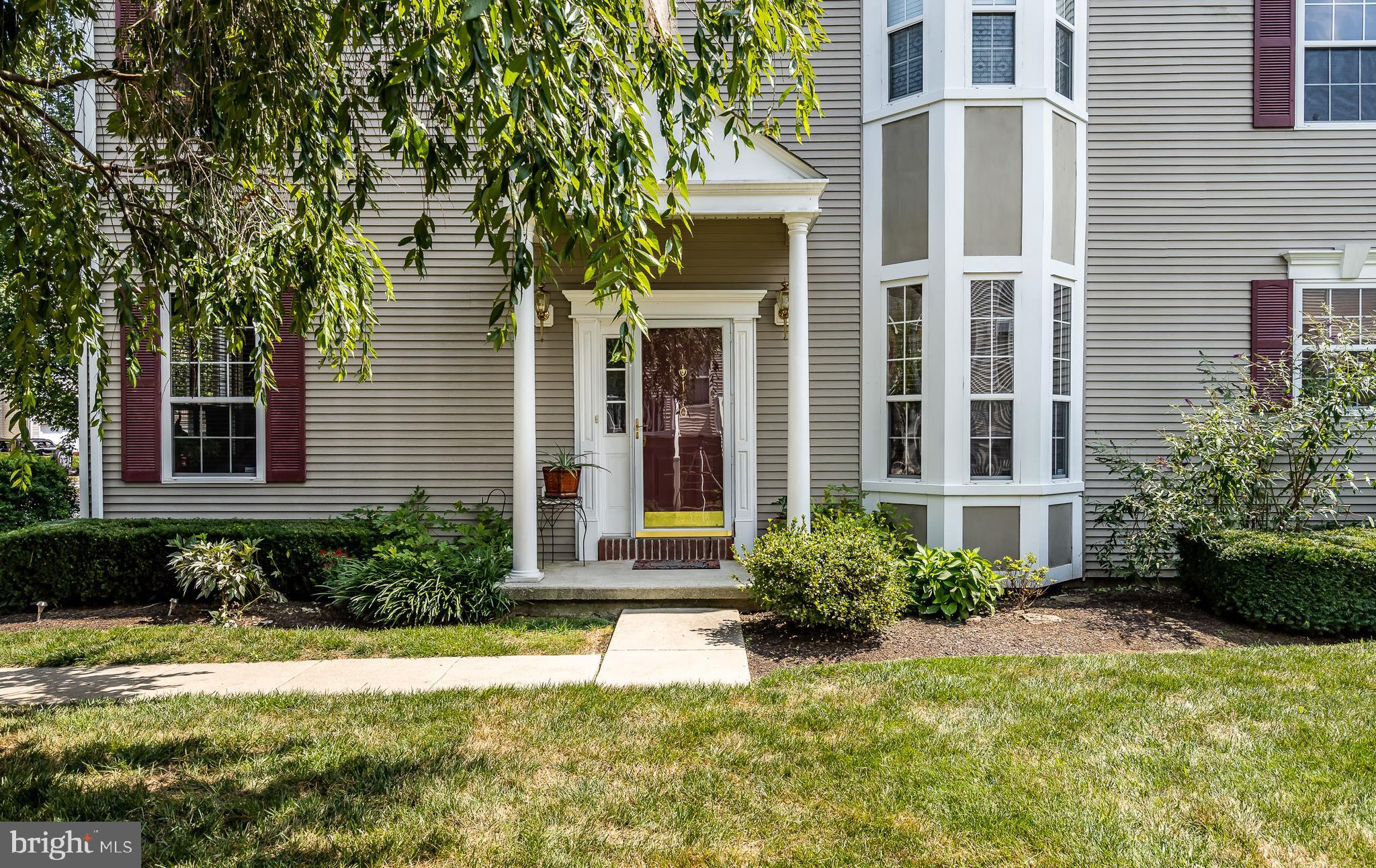 BRANDYWINE @ THORN - Residential