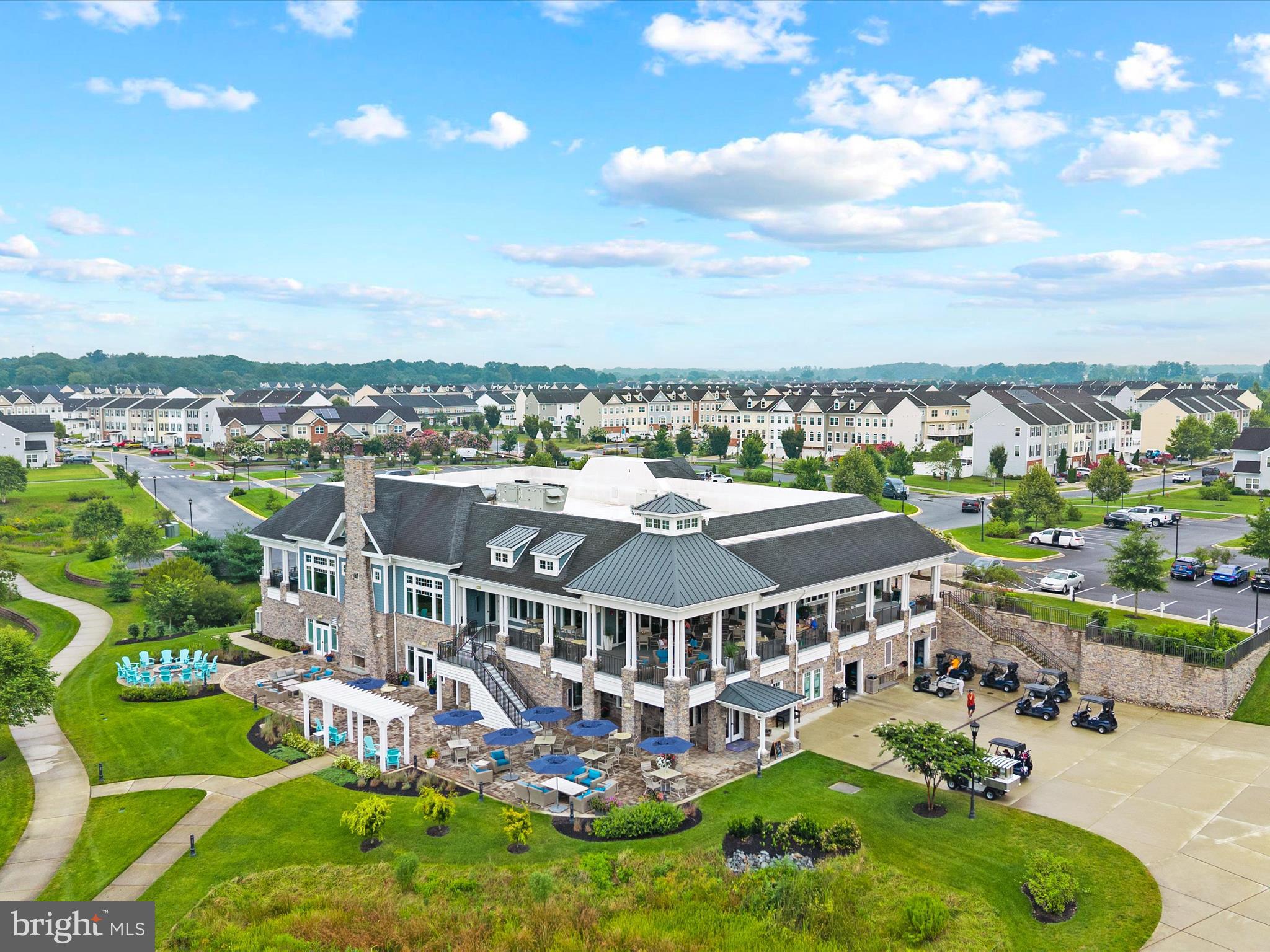 PLANTATION LAKES - Residential