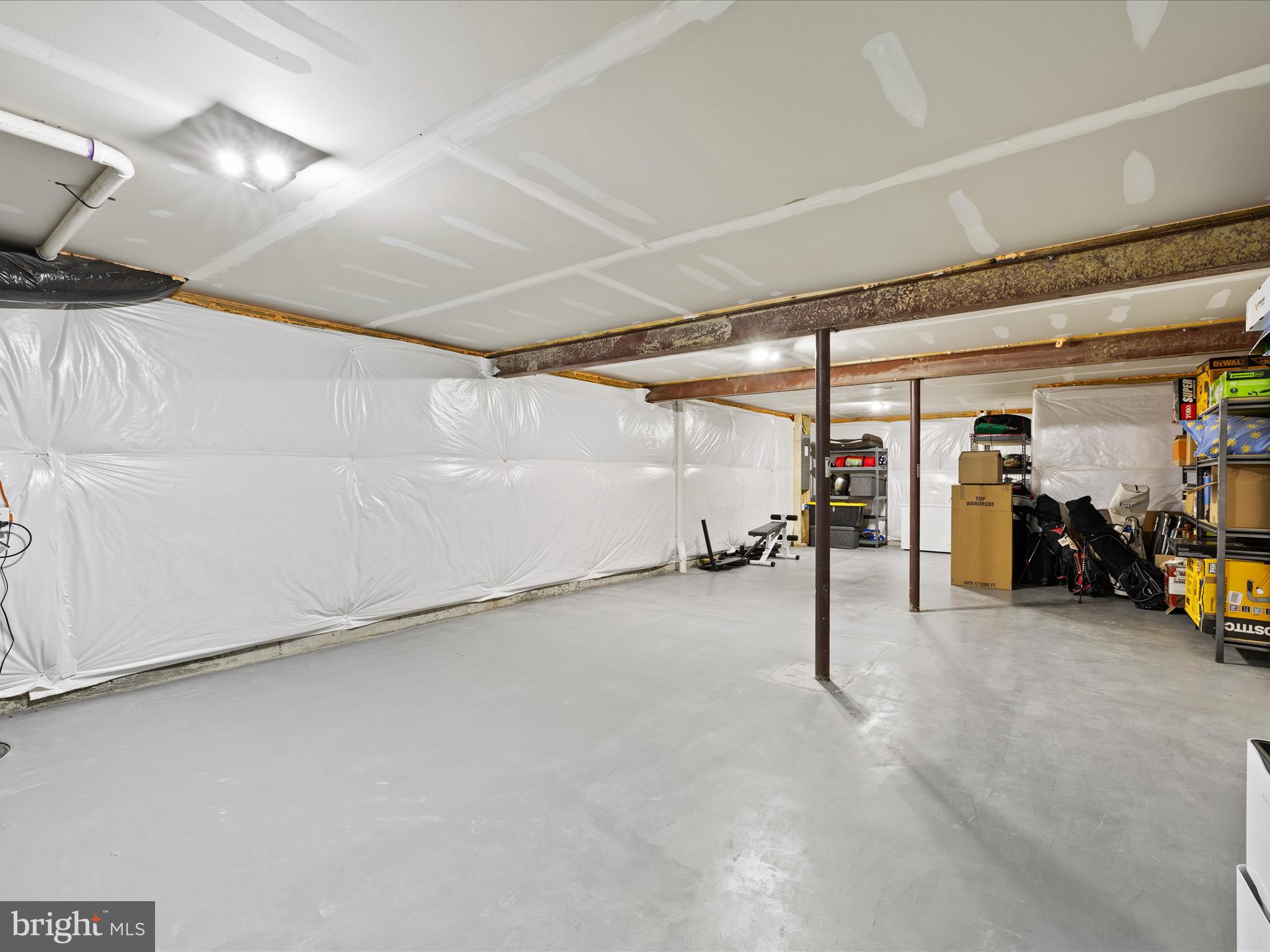 PLANTATION LAKES - Residential