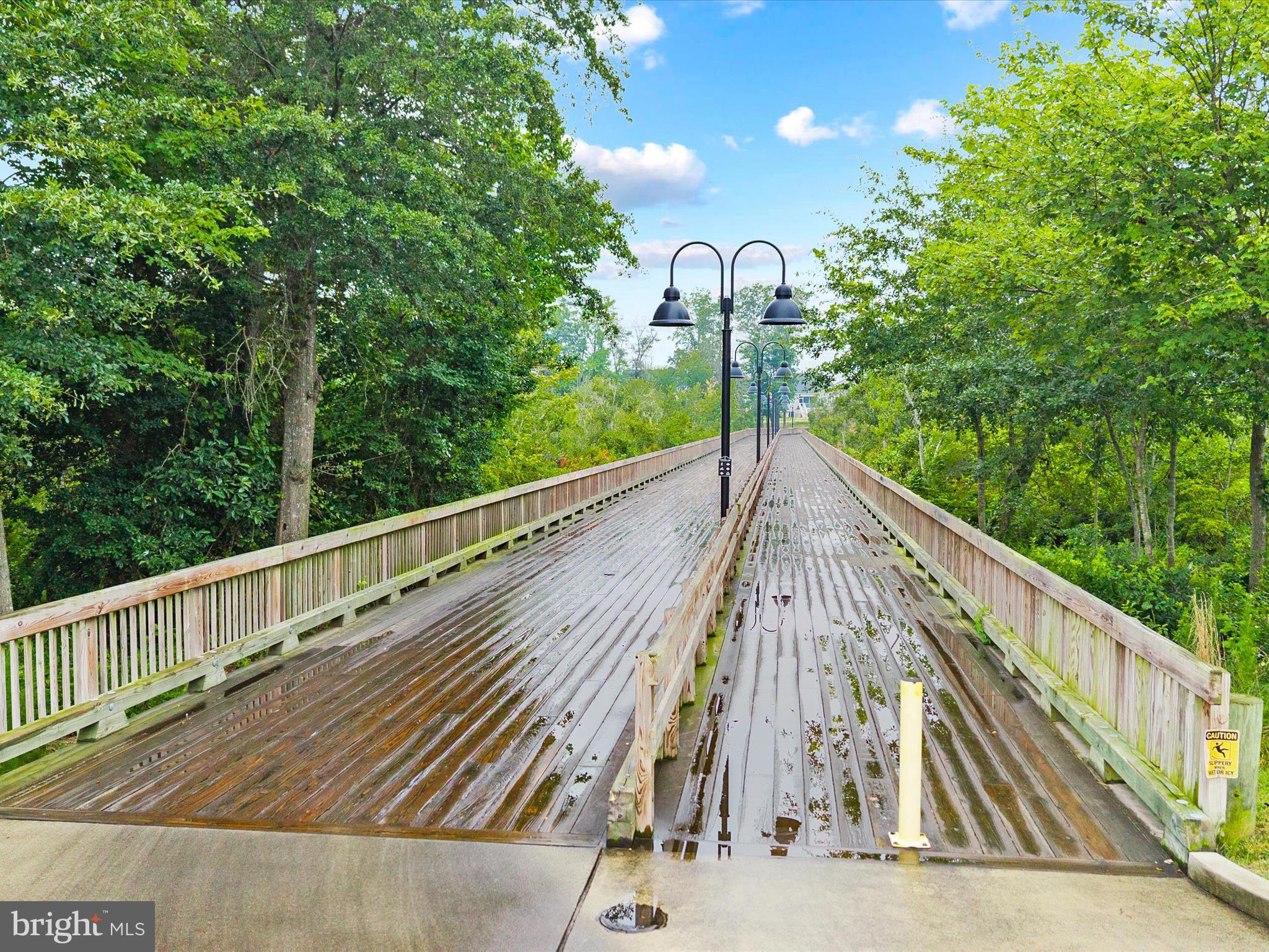 PLANTATION LAKES - Residential