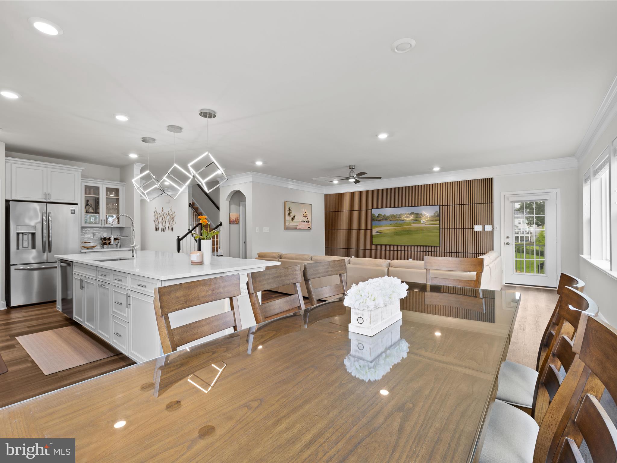 PLANTATION LAKES - Residential