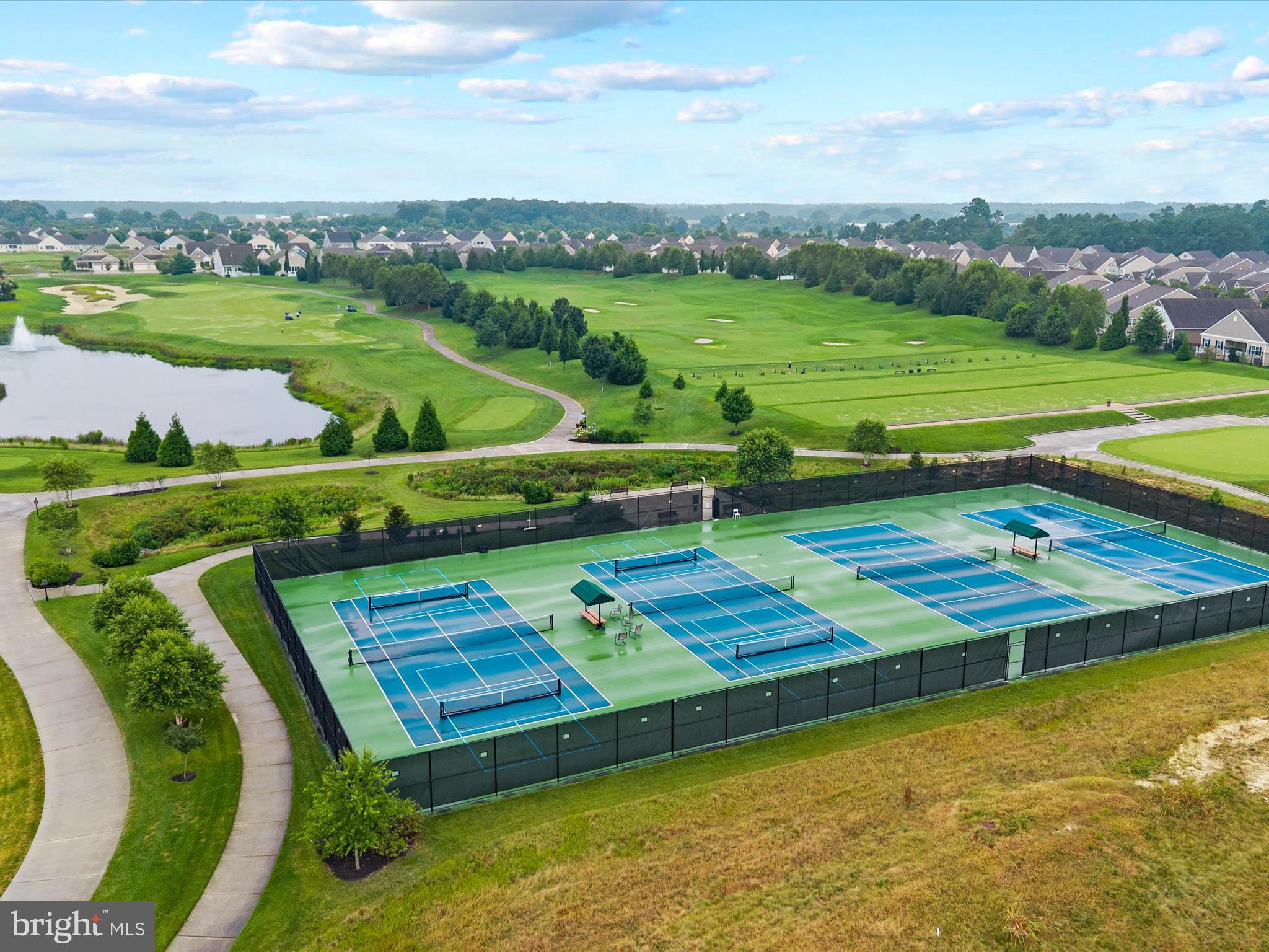 PLANTATION LAKES - Residential