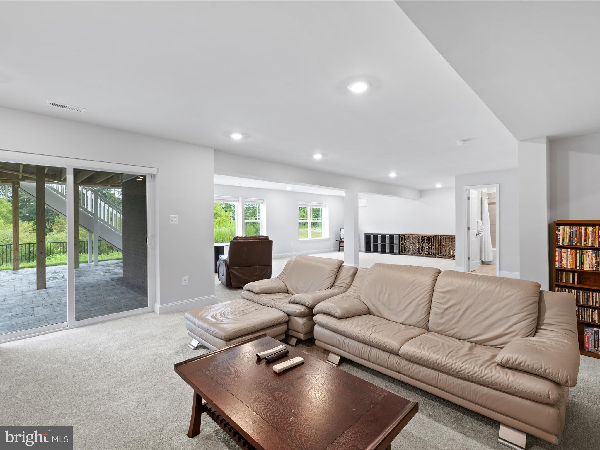 PLANTATION LAKES - Residential