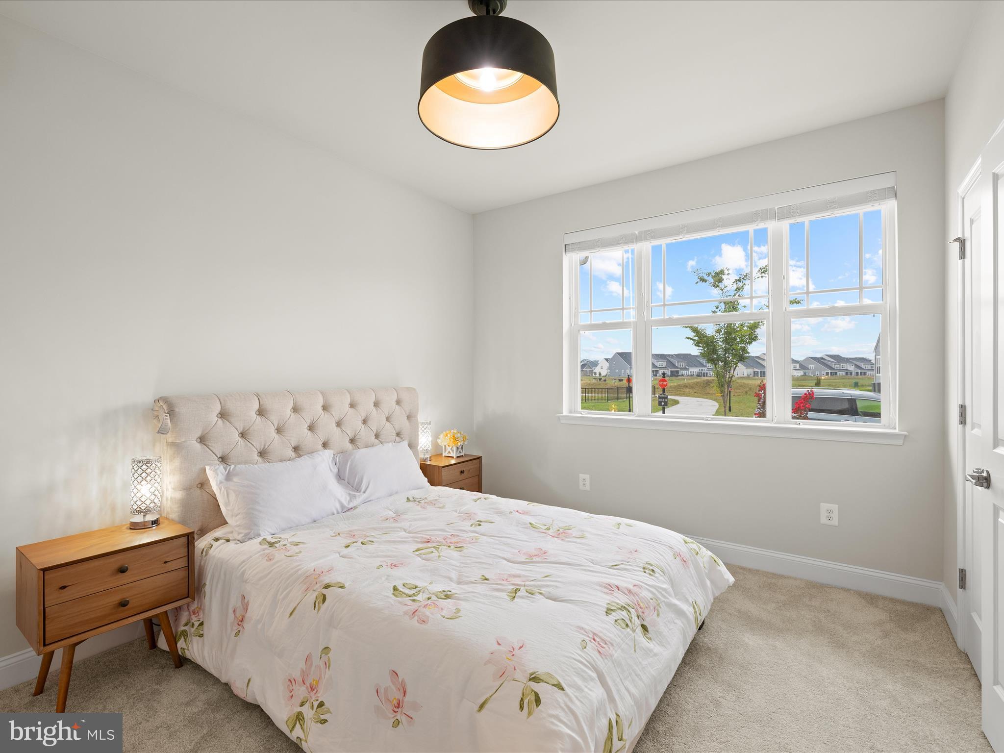 PLANTATION LAKES - Residential