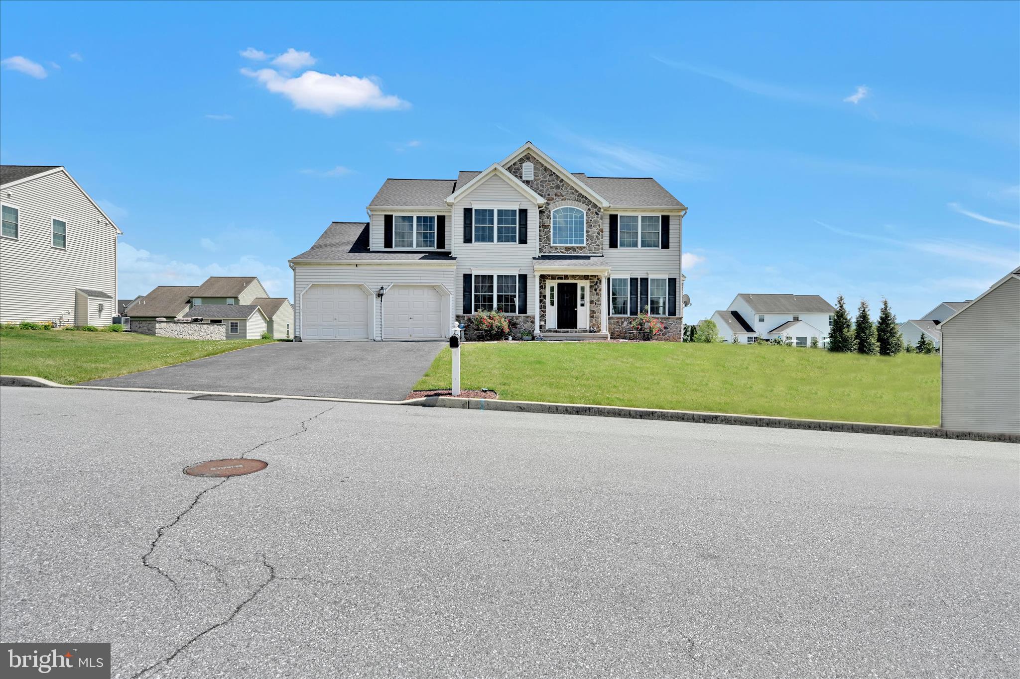 221 CROSSWIND WAY