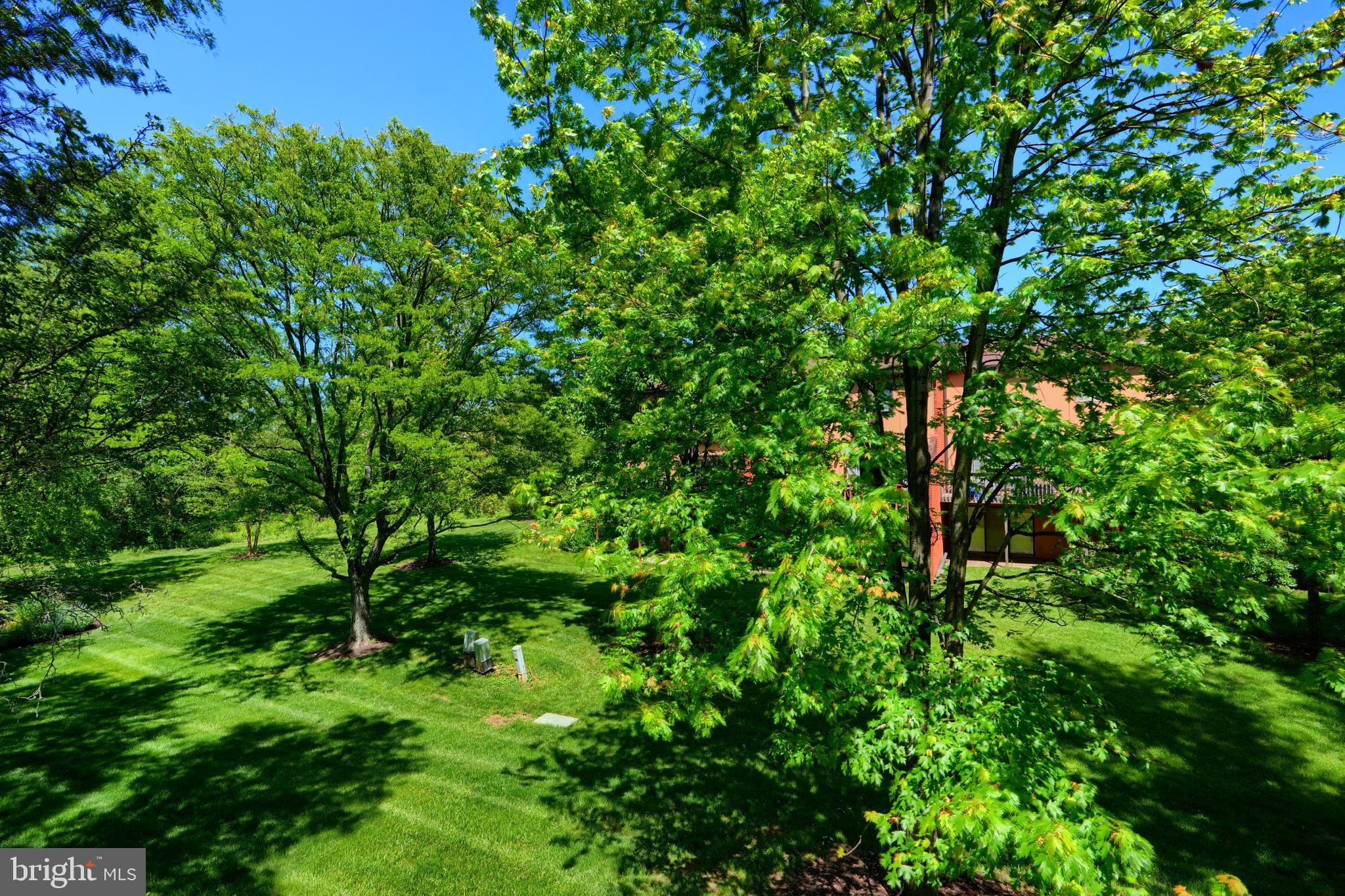 RUXTON CROSSING TOWNHSE - Residential