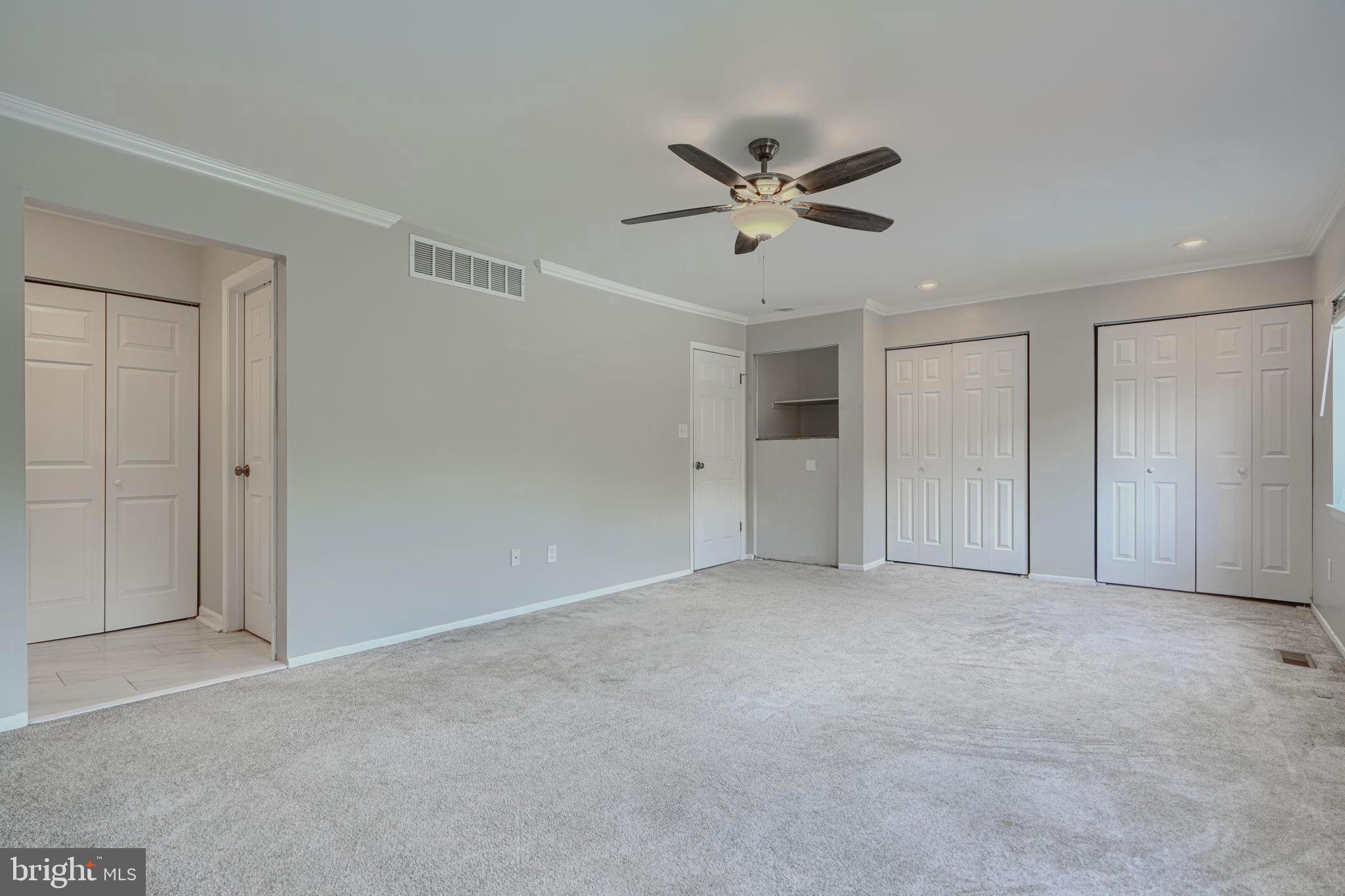 RUXTON CROSSING TOWNHSE - Residential