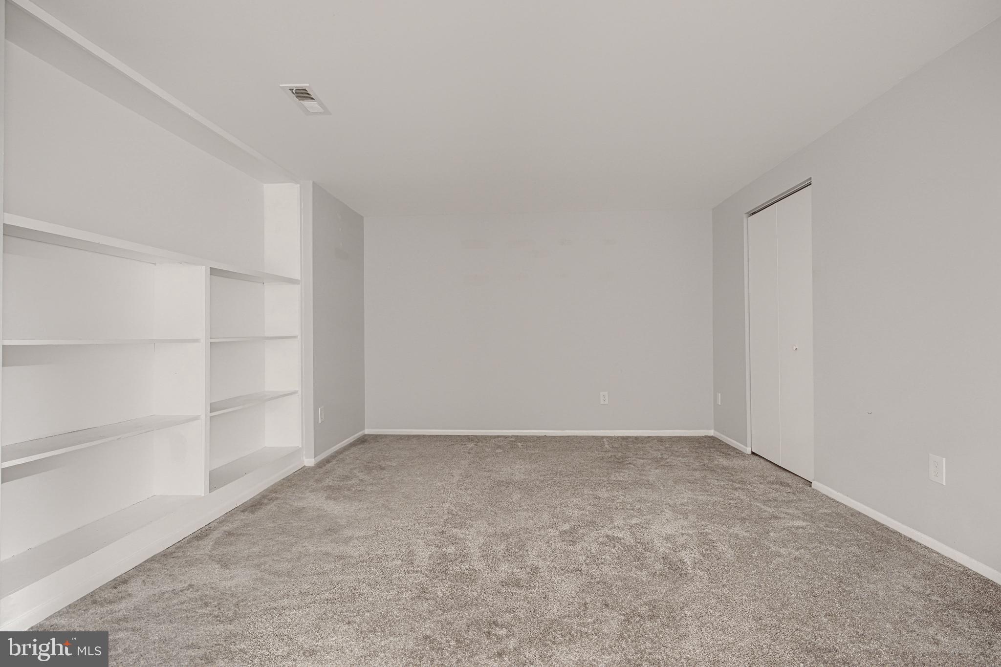 RUXTON CROSSING TOWNHSE - Residential