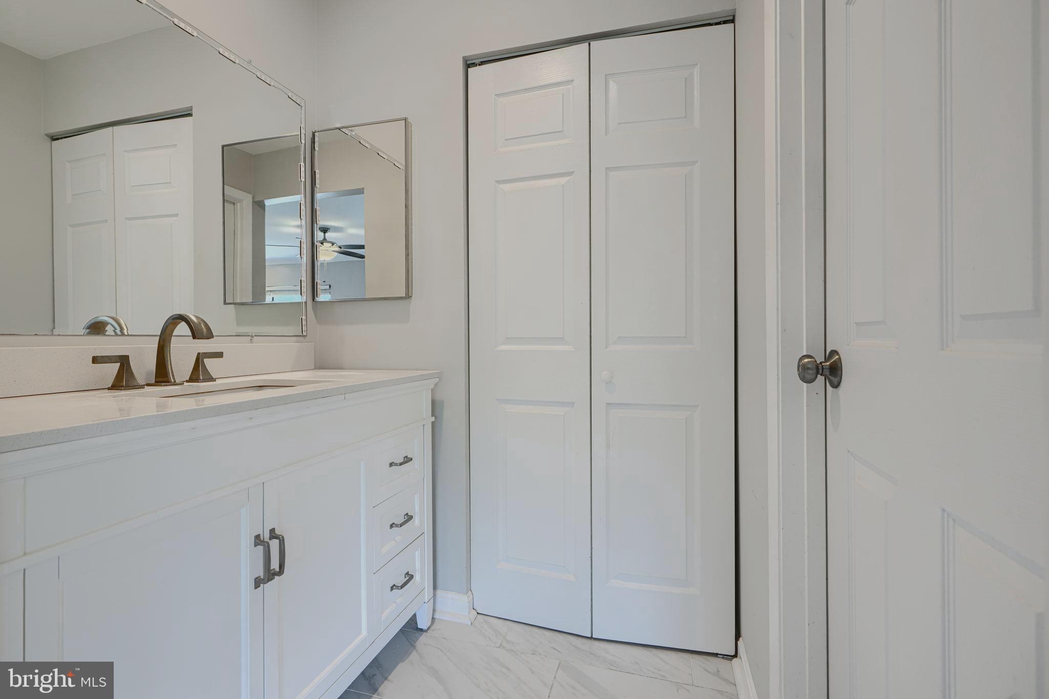 RUXTON CROSSING TOWNHSE - Residential