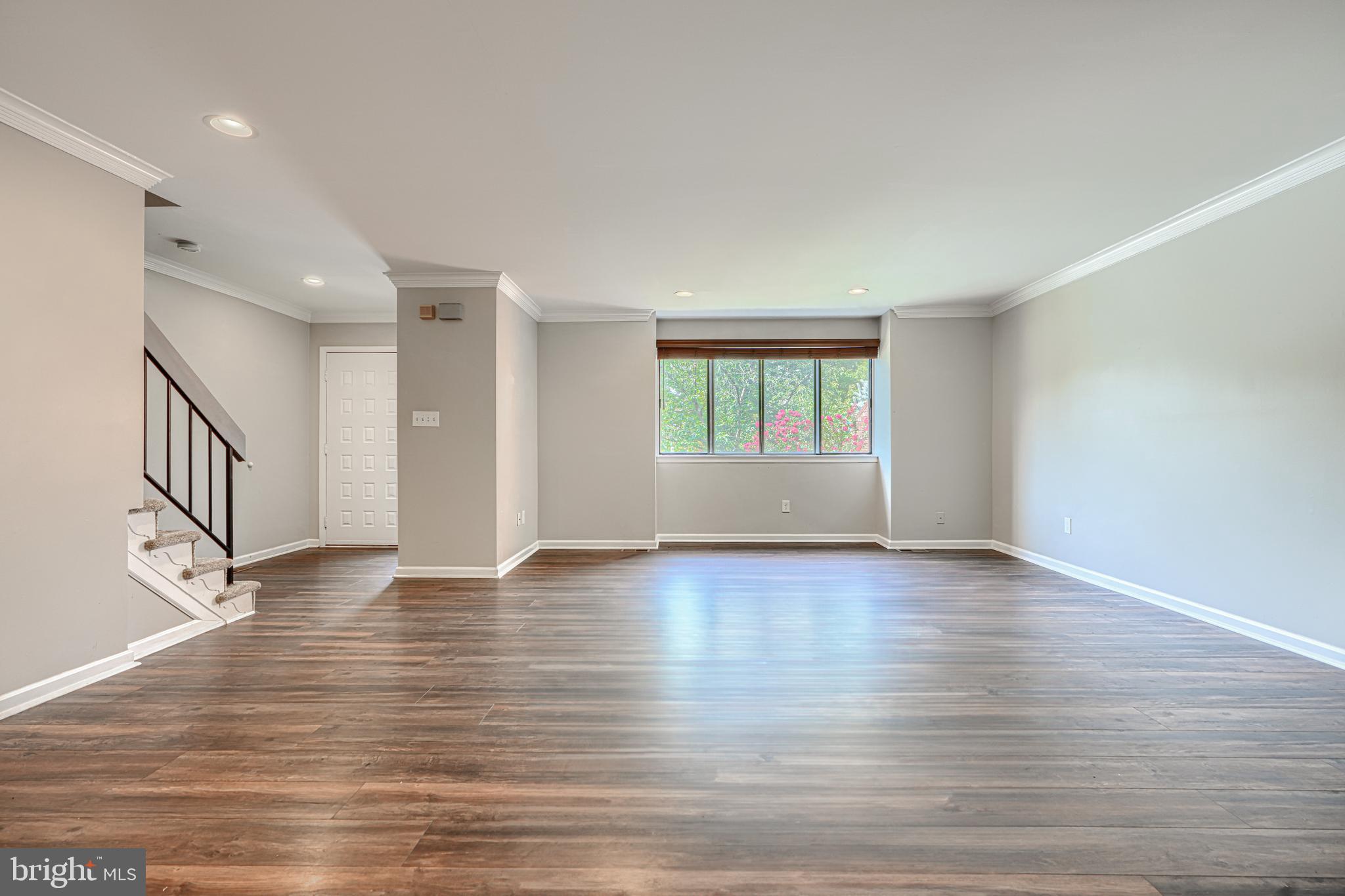 RUXTON CROSSING TOWNHSE - Residential