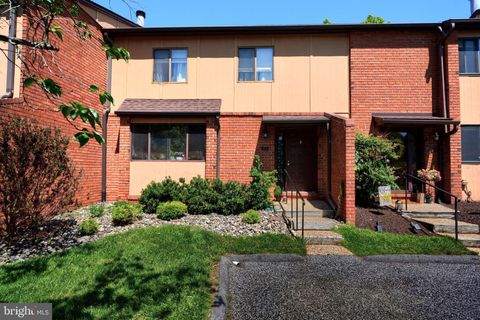 11 LACOSTA TOWSON MD 21204