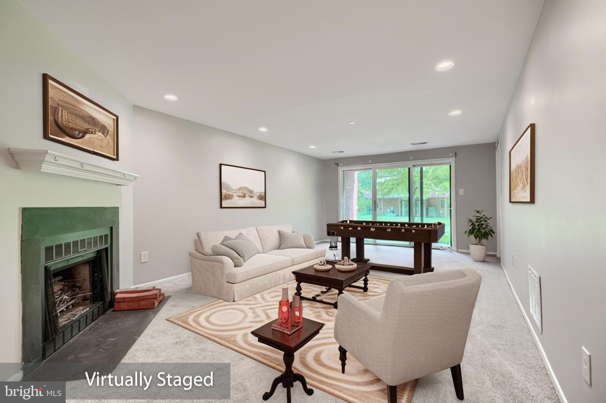 RUXTON CROSSING TOWNHSE - Residential