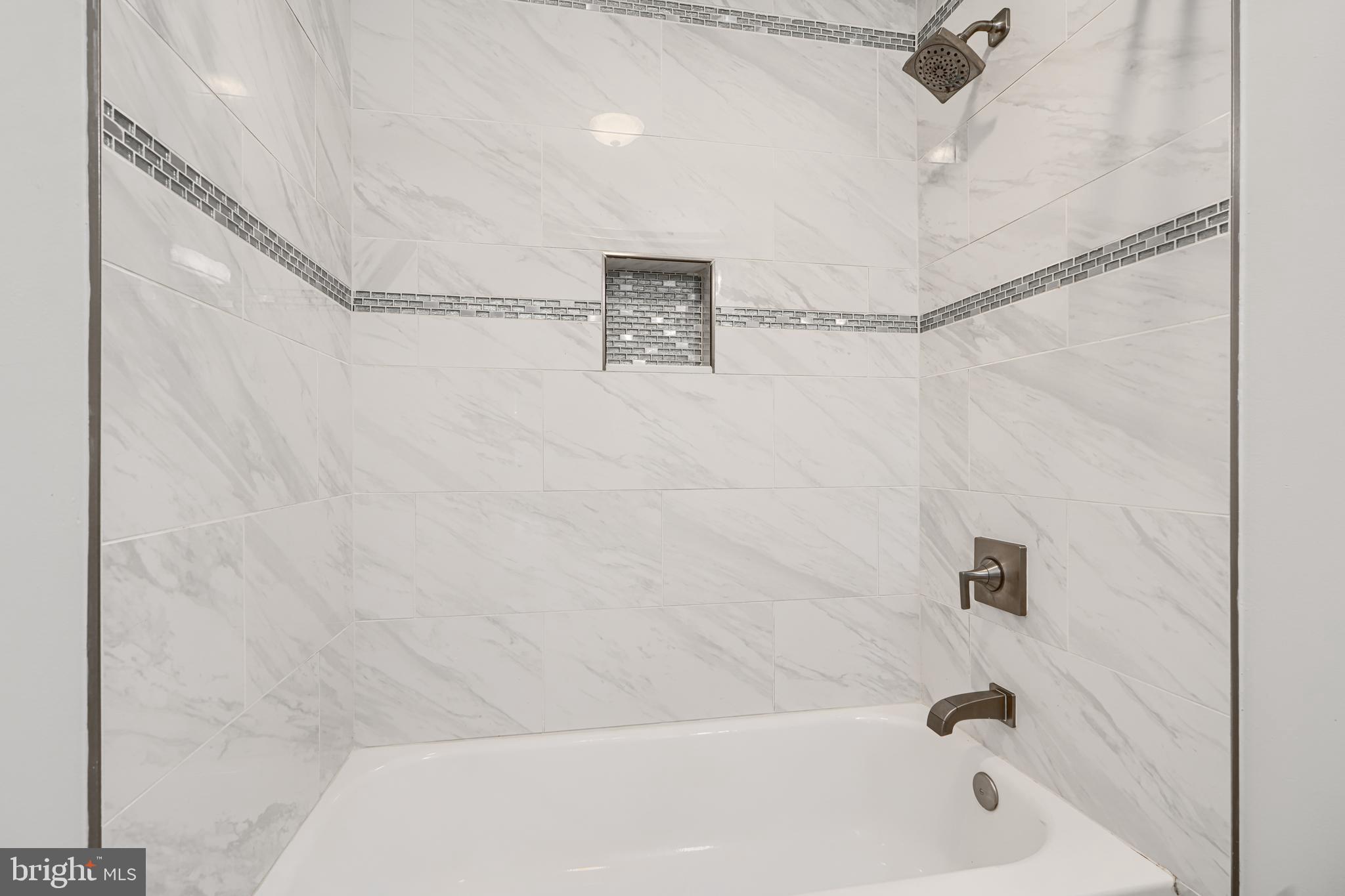 RUXTON CROSSING TOWNHSE - Residential