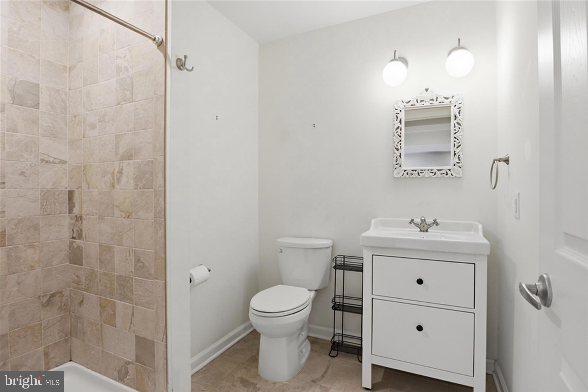 BROOKSIDE - Residential