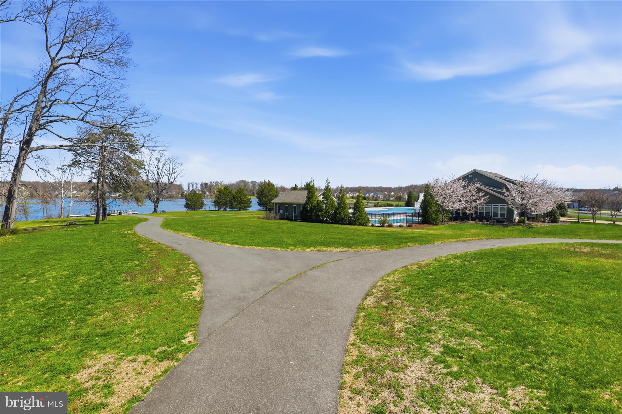 BROOKSIDE - Residential