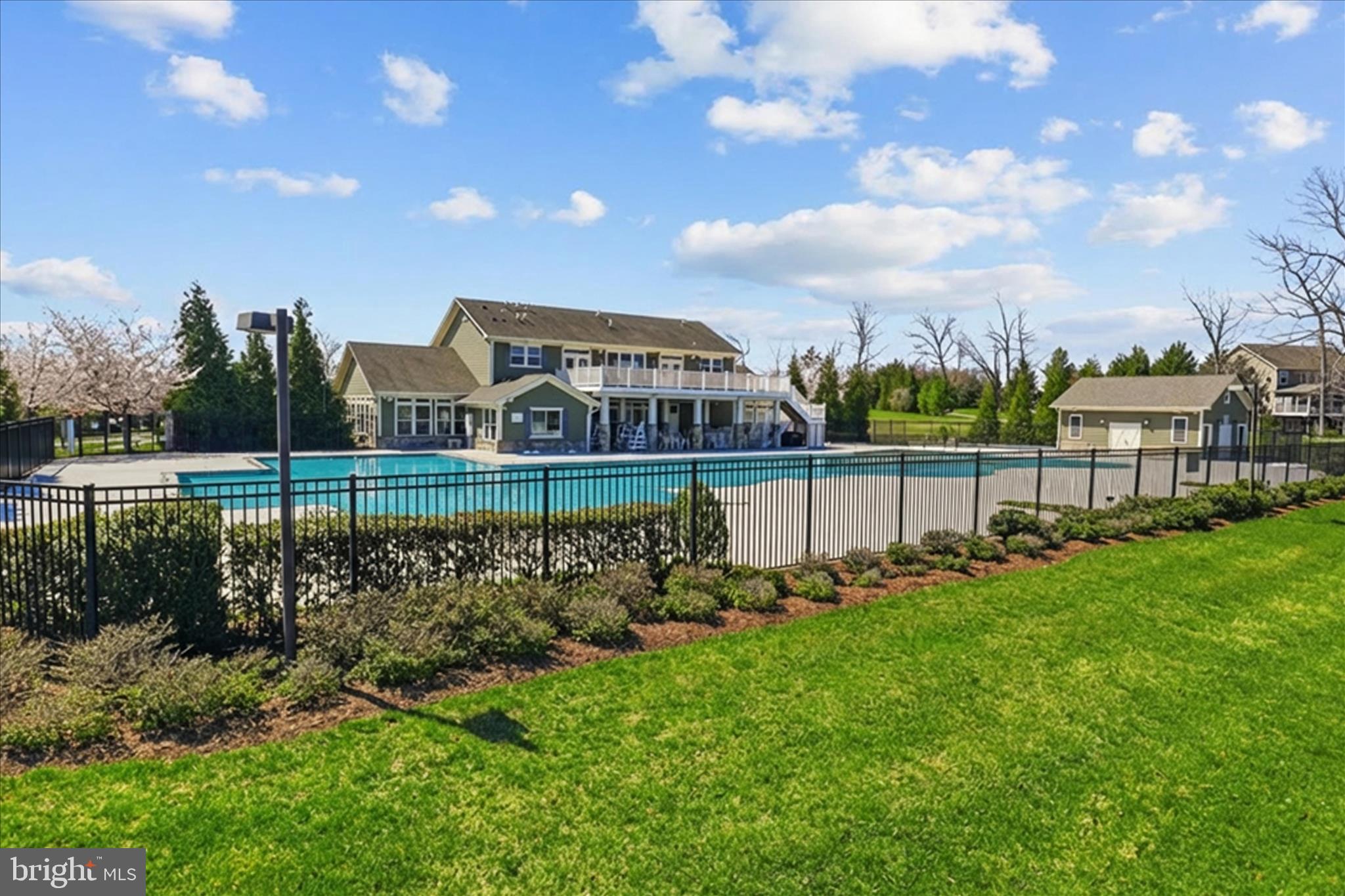 BROOKSIDE - Residential