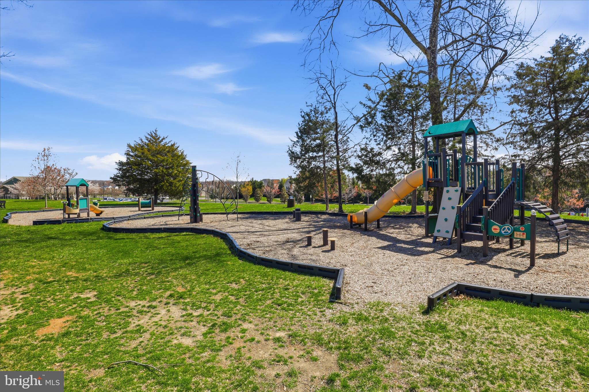 BROOKSIDE - Residential