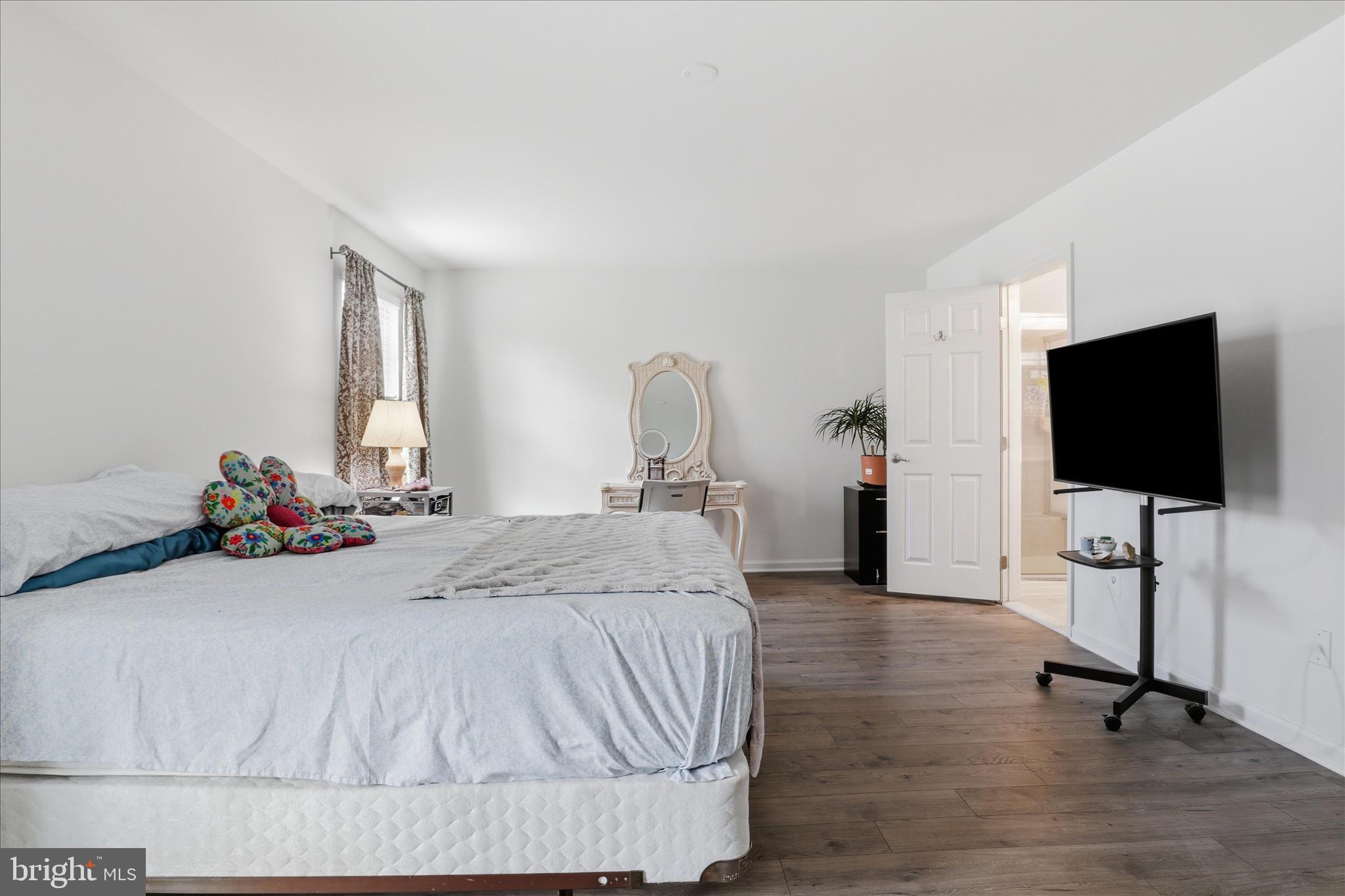 BROOKSIDE - Residential