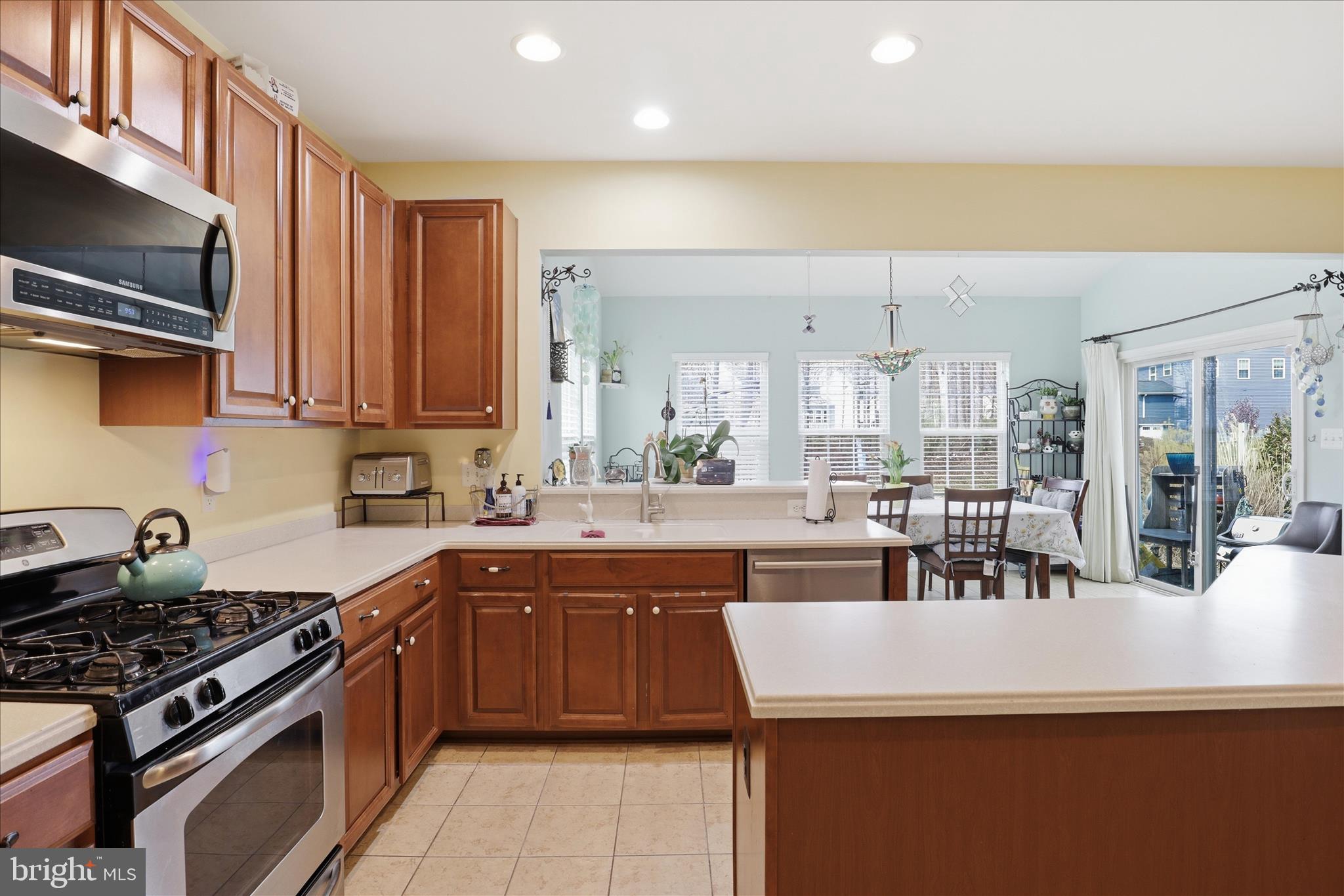 BROOKSIDE - Residential