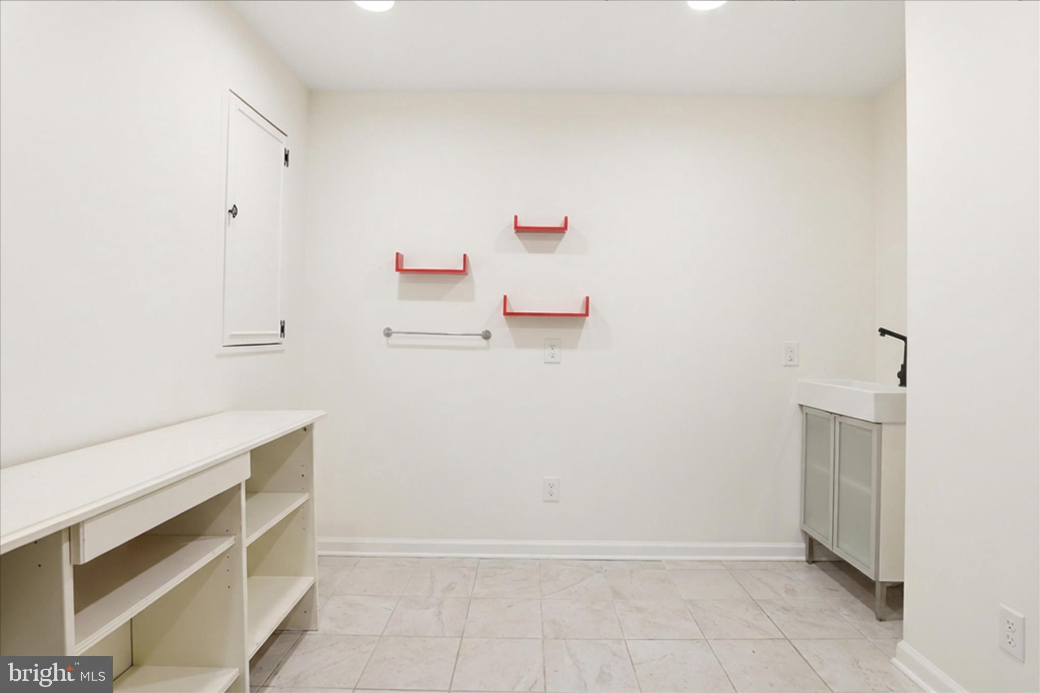 BROOKSIDE - Residential