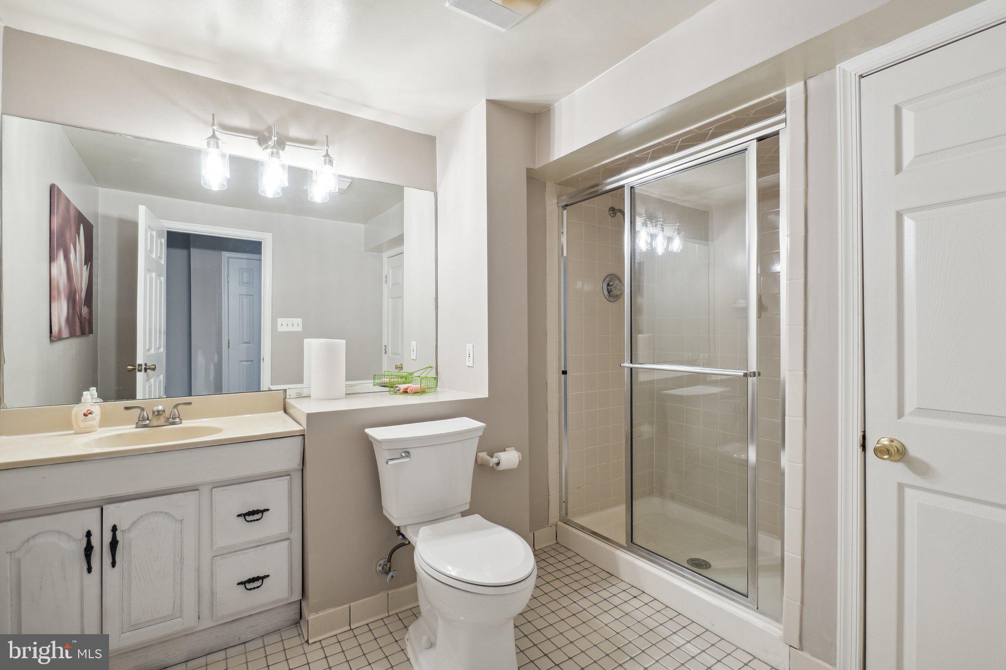 BATTERSEA ON THE BAY - Residential