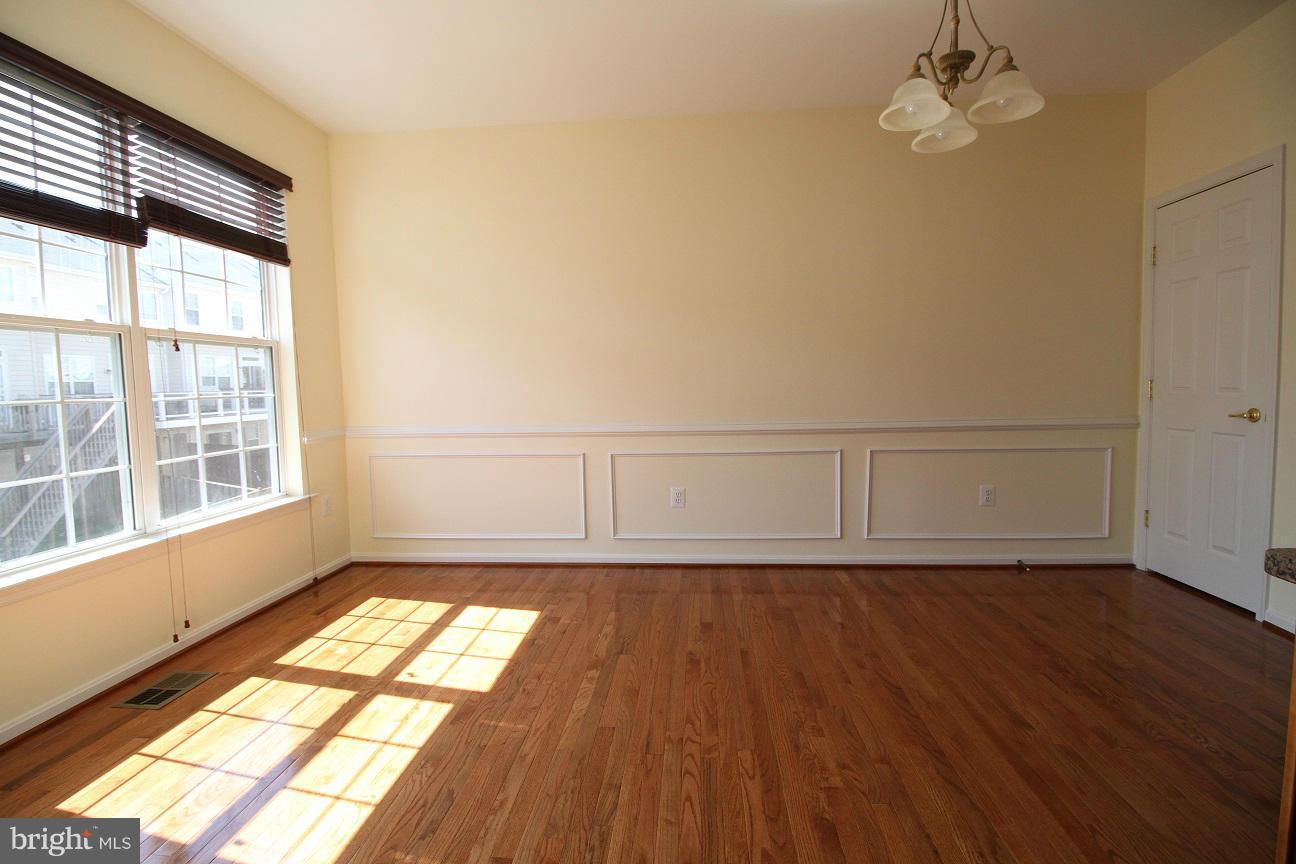 POTOMAC STATION - Residential