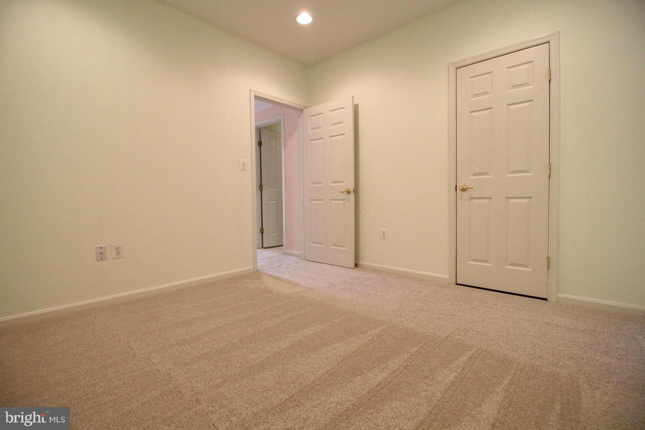 POTOMAC STATION - Residential