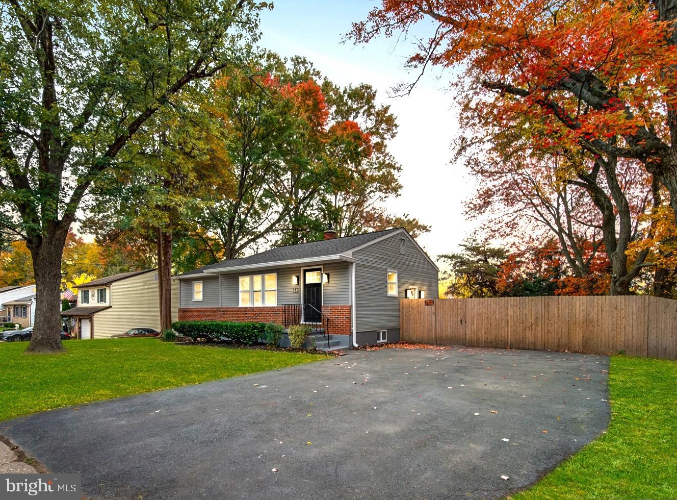 THOMSON ESTATES - Residential