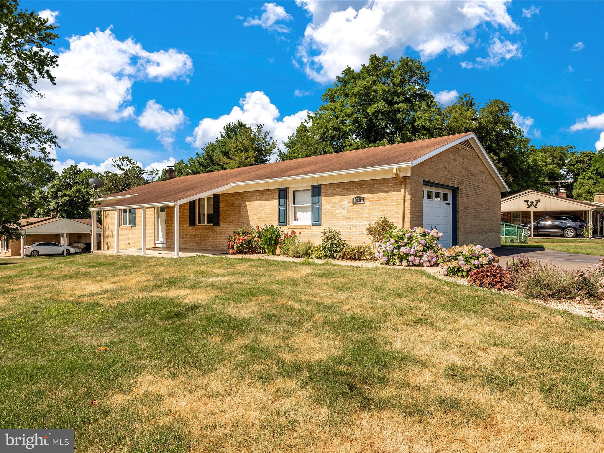 WOODMOOR - Residential