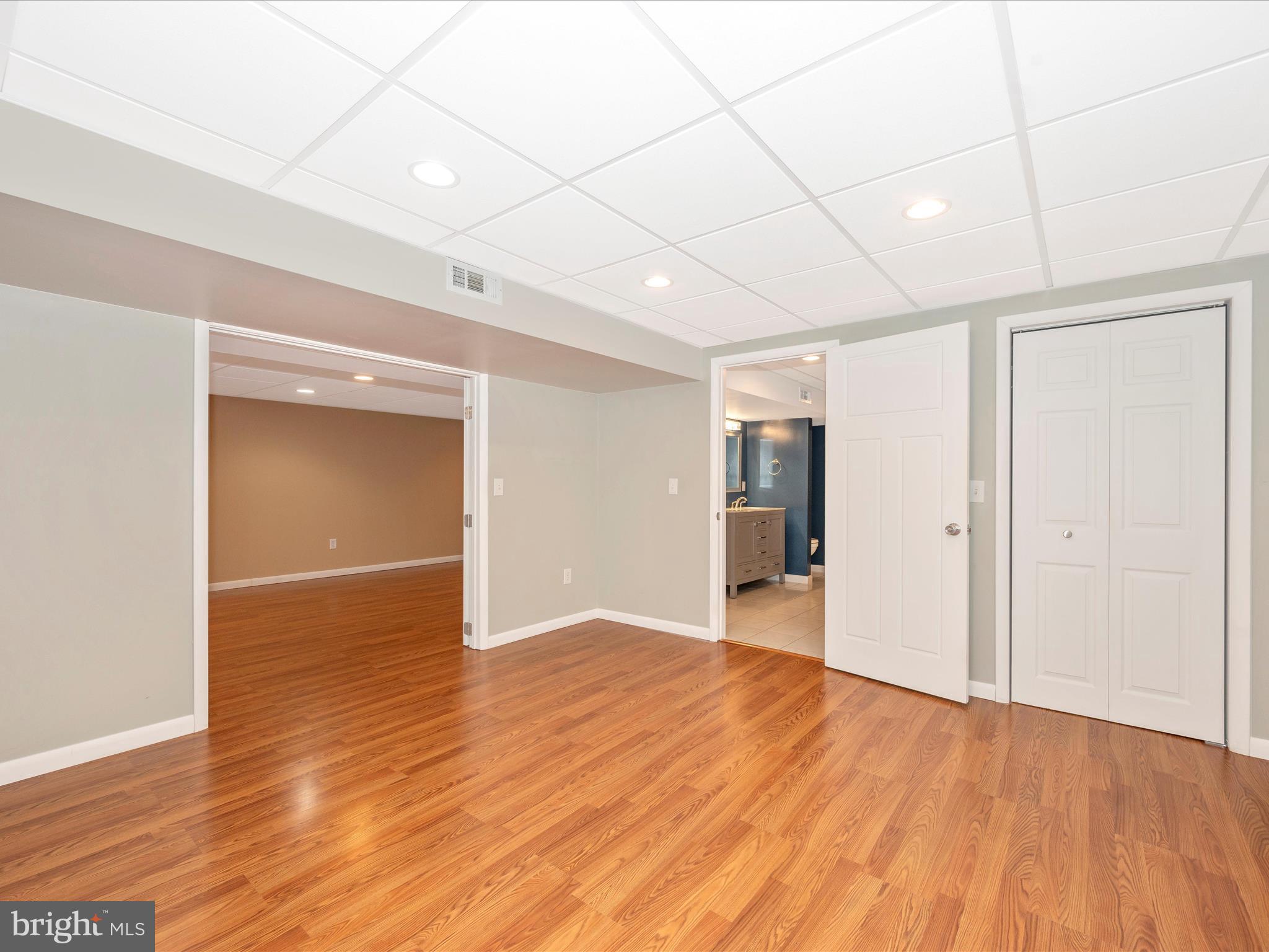 WOODMOOR - Residential