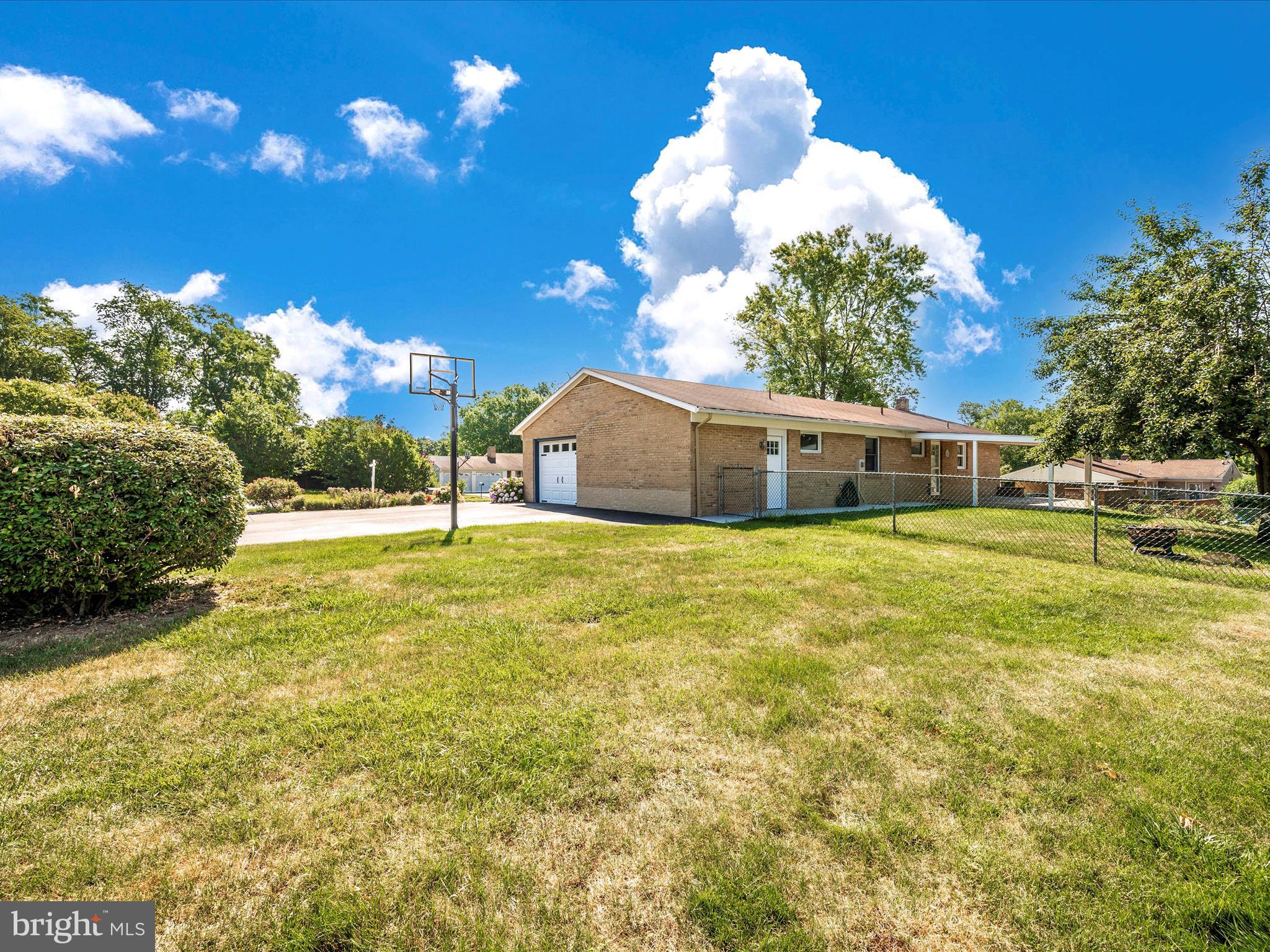 WOODMOOR - Residential