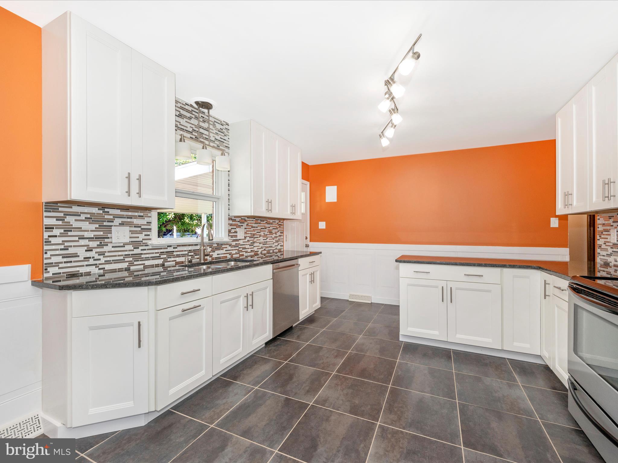 WOODMOOR - Residential