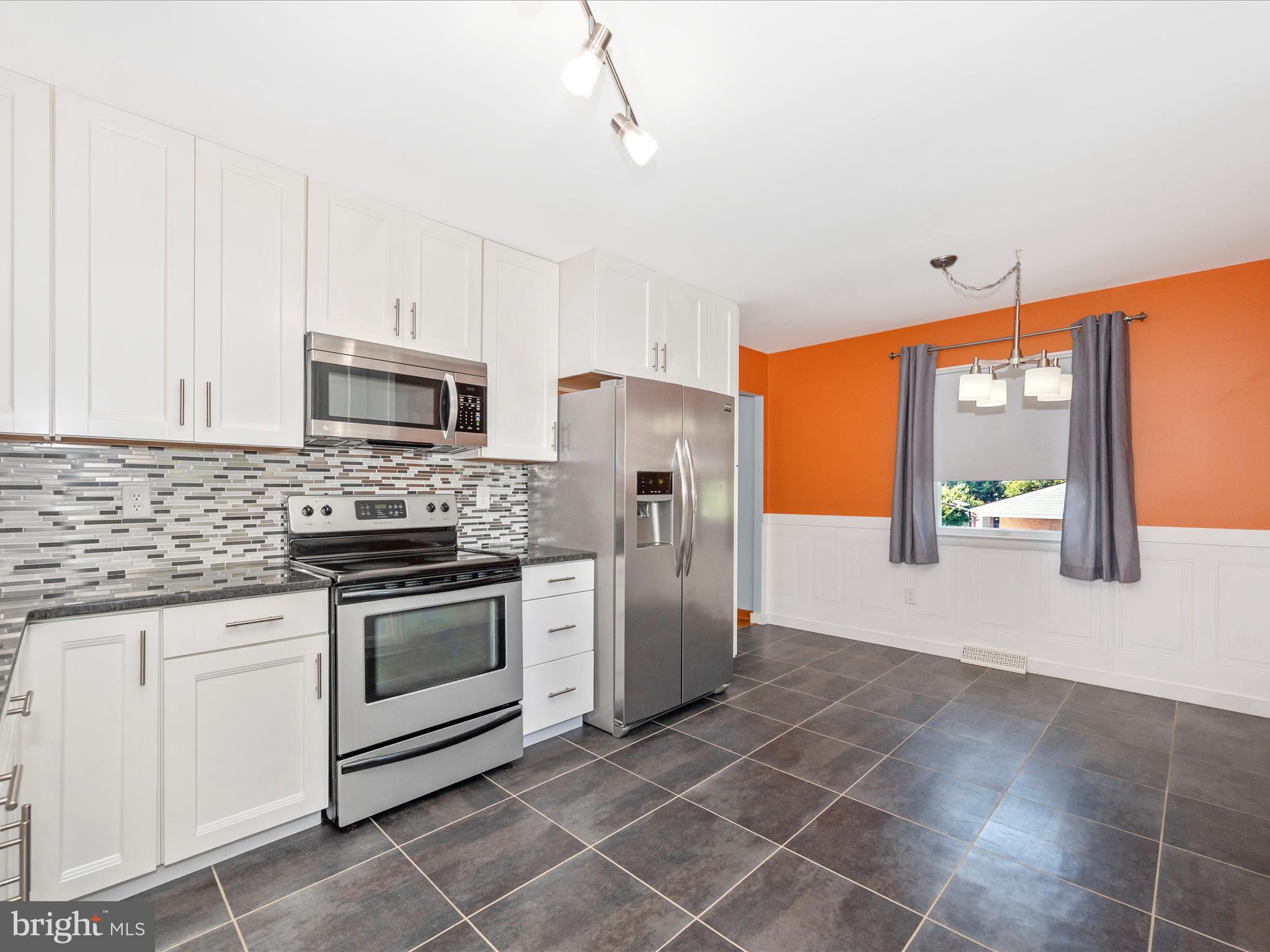 WOODMOOR - Residential