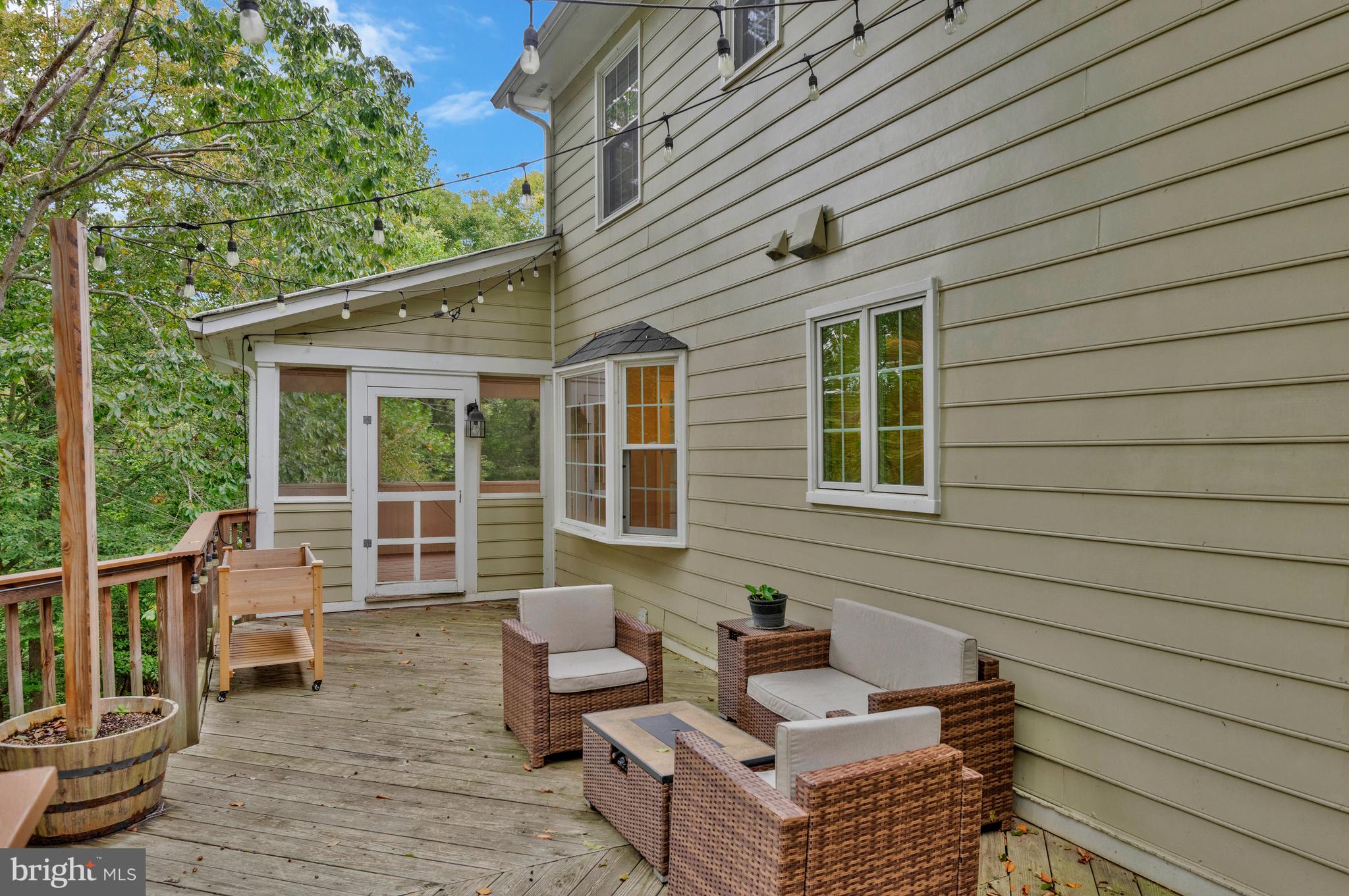 OCCOQUAN OAKS - Residential