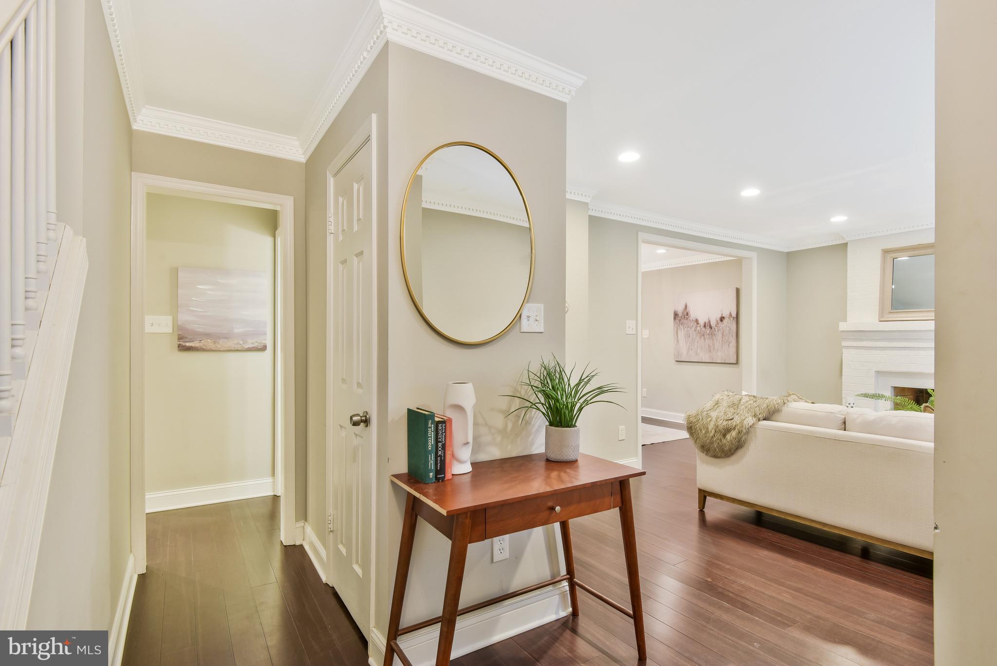 OCCOQUAN OAKS - Residential