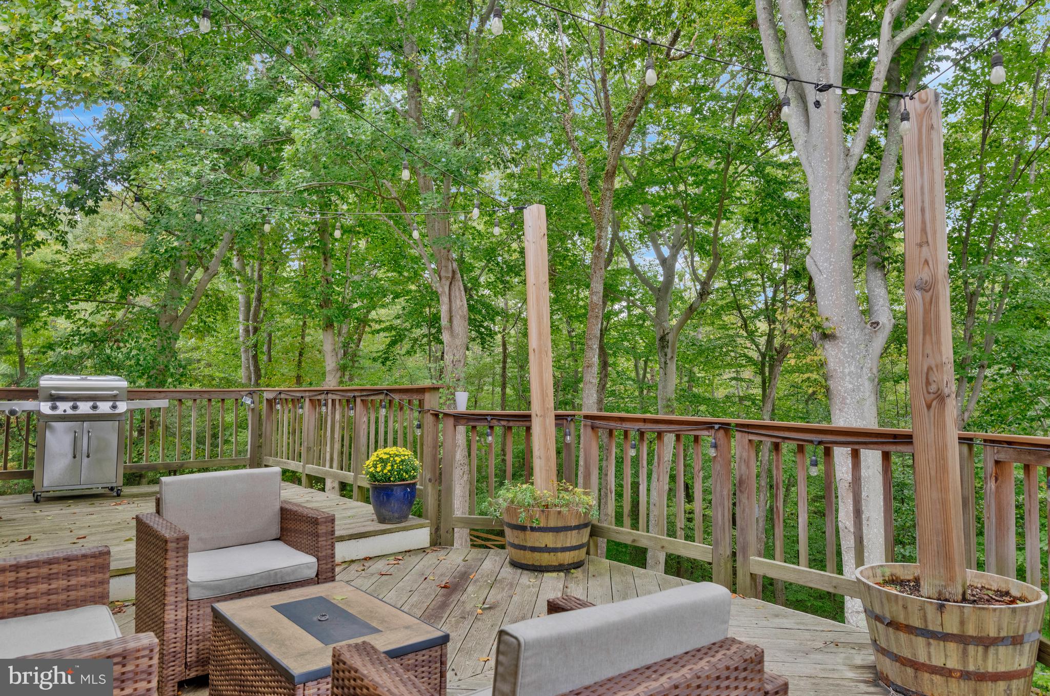 OCCOQUAN OAKS - Residential