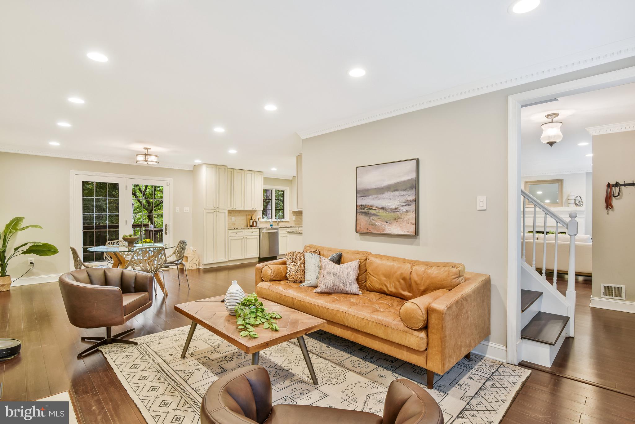 OCCOQUAN OAKS - Residential