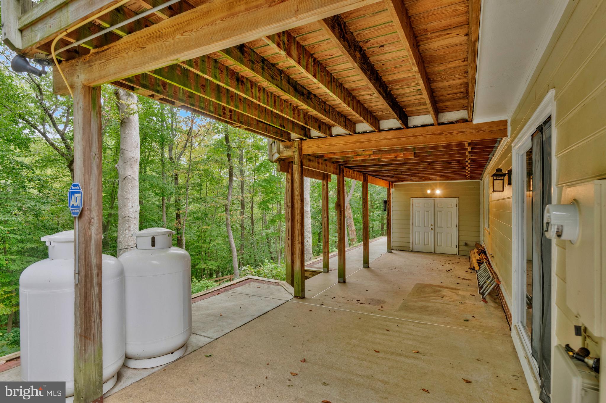 OCCOQUAN OAKS - Residential