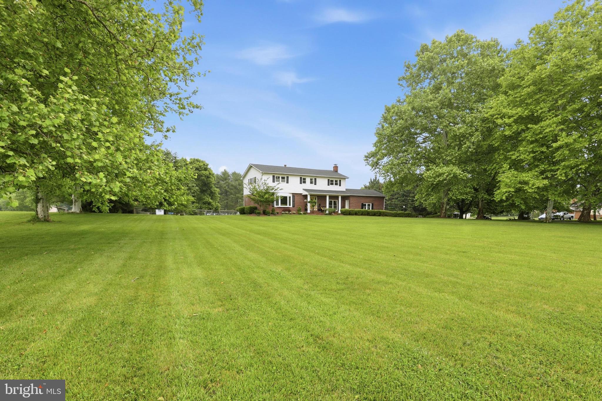 1853 VANDYKE GREENSPRING ROAD