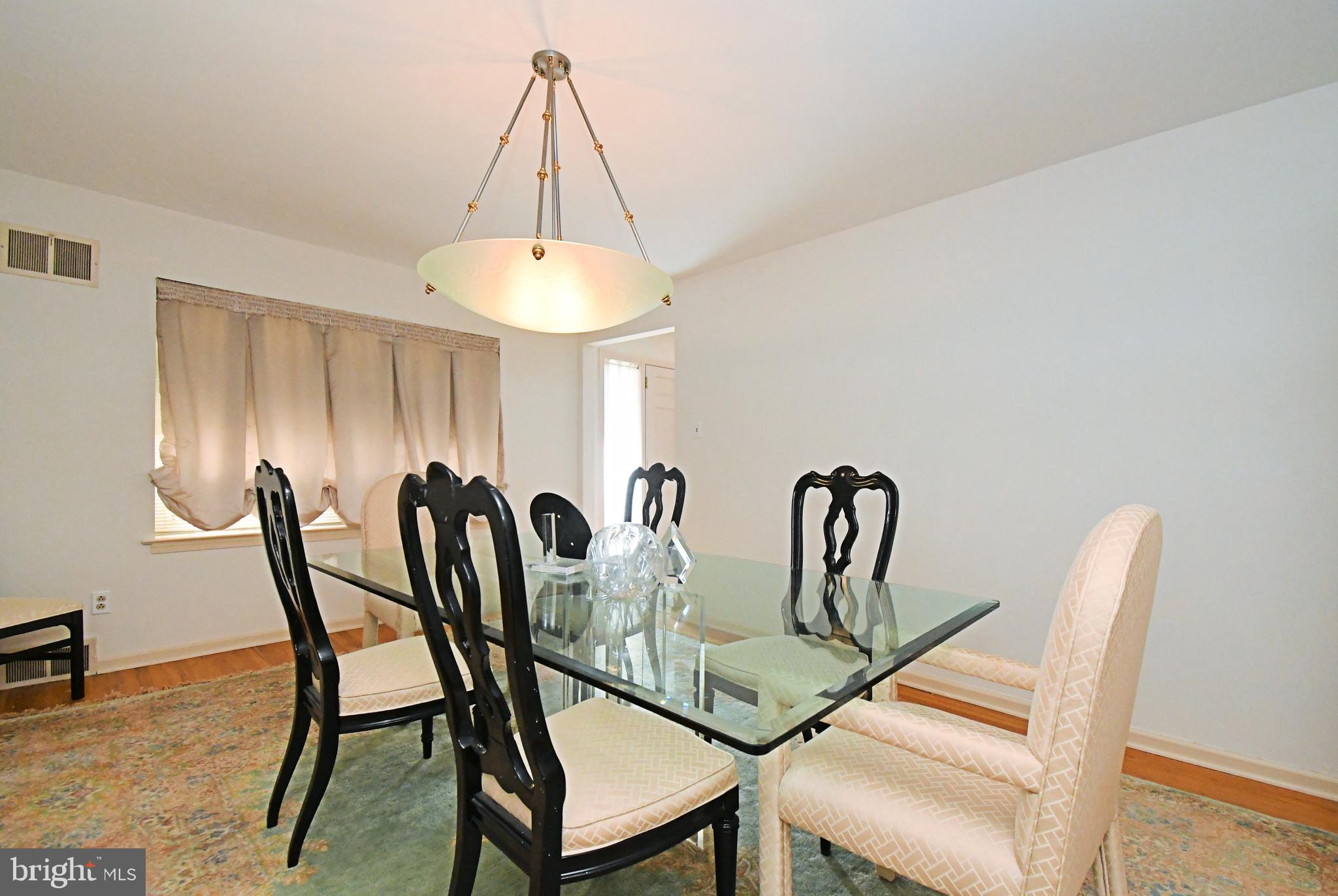 BARCLAY HILLS - Residential