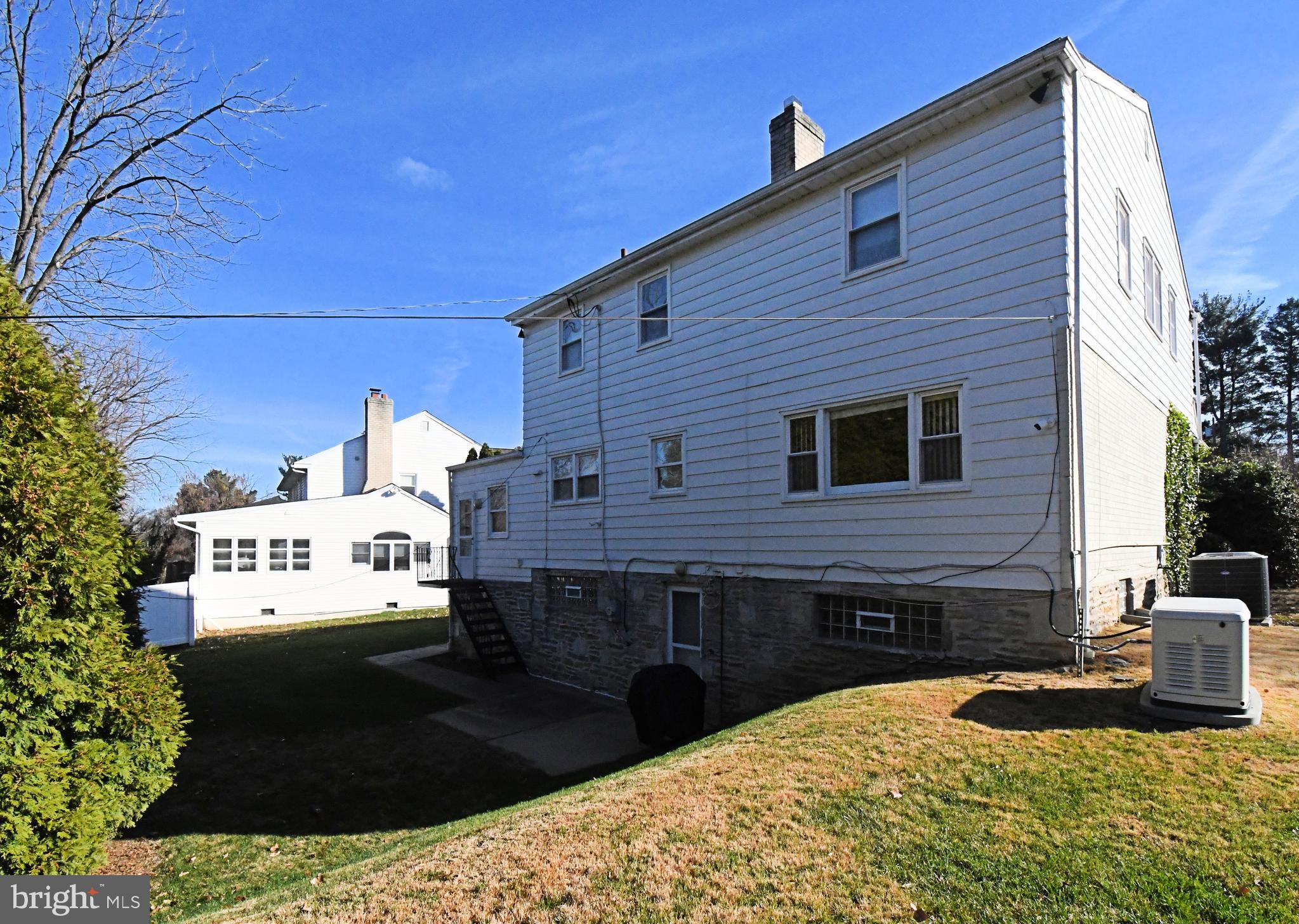 BARCLAY HILLS - Residential