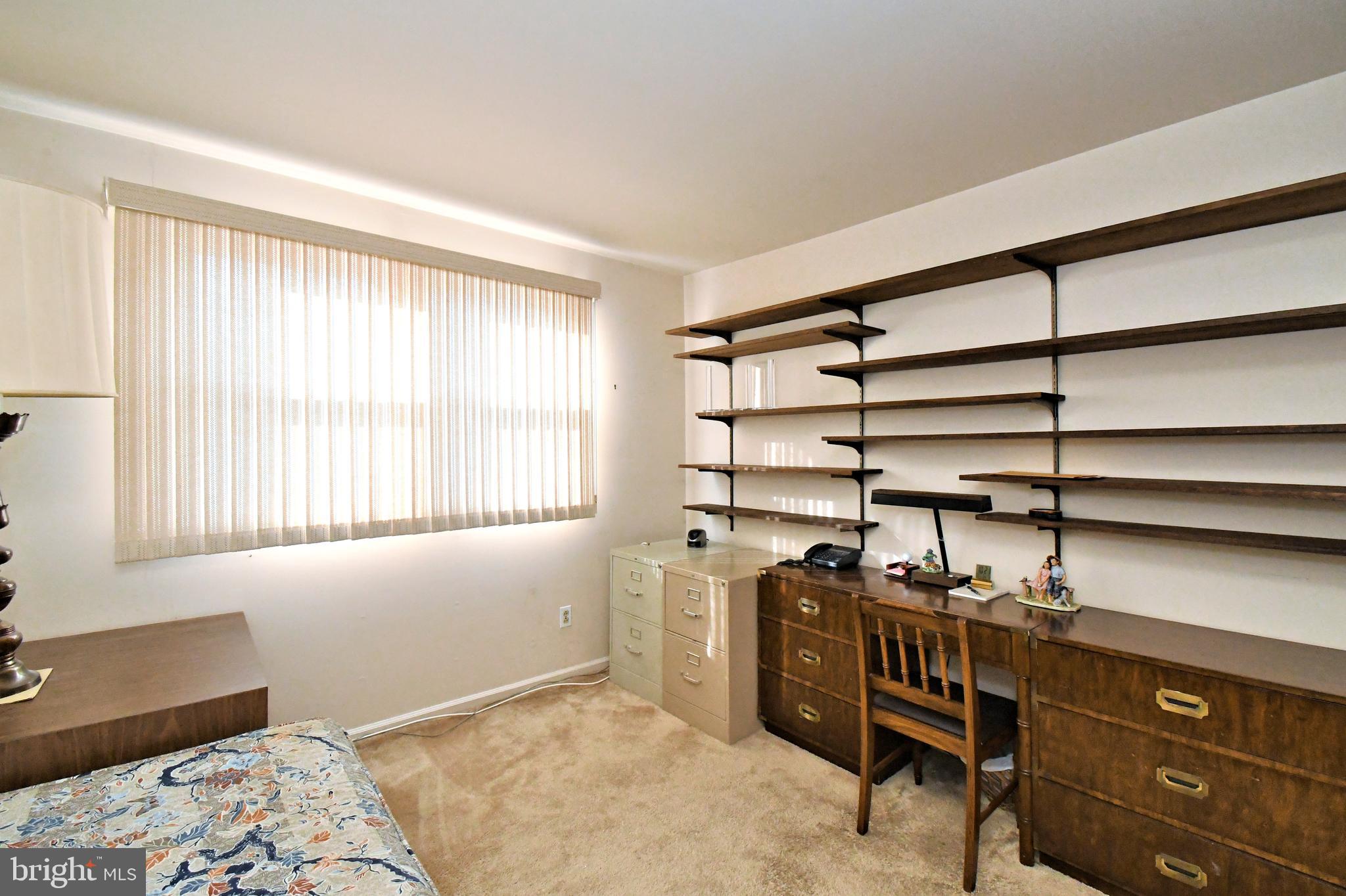 BARCLAY HILLS - Residential