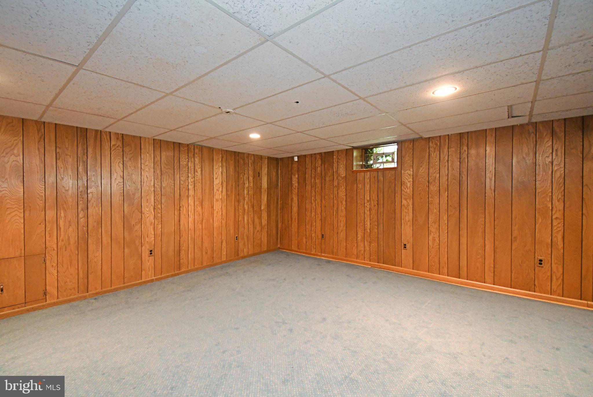 BARCLAY HILLS - Residential