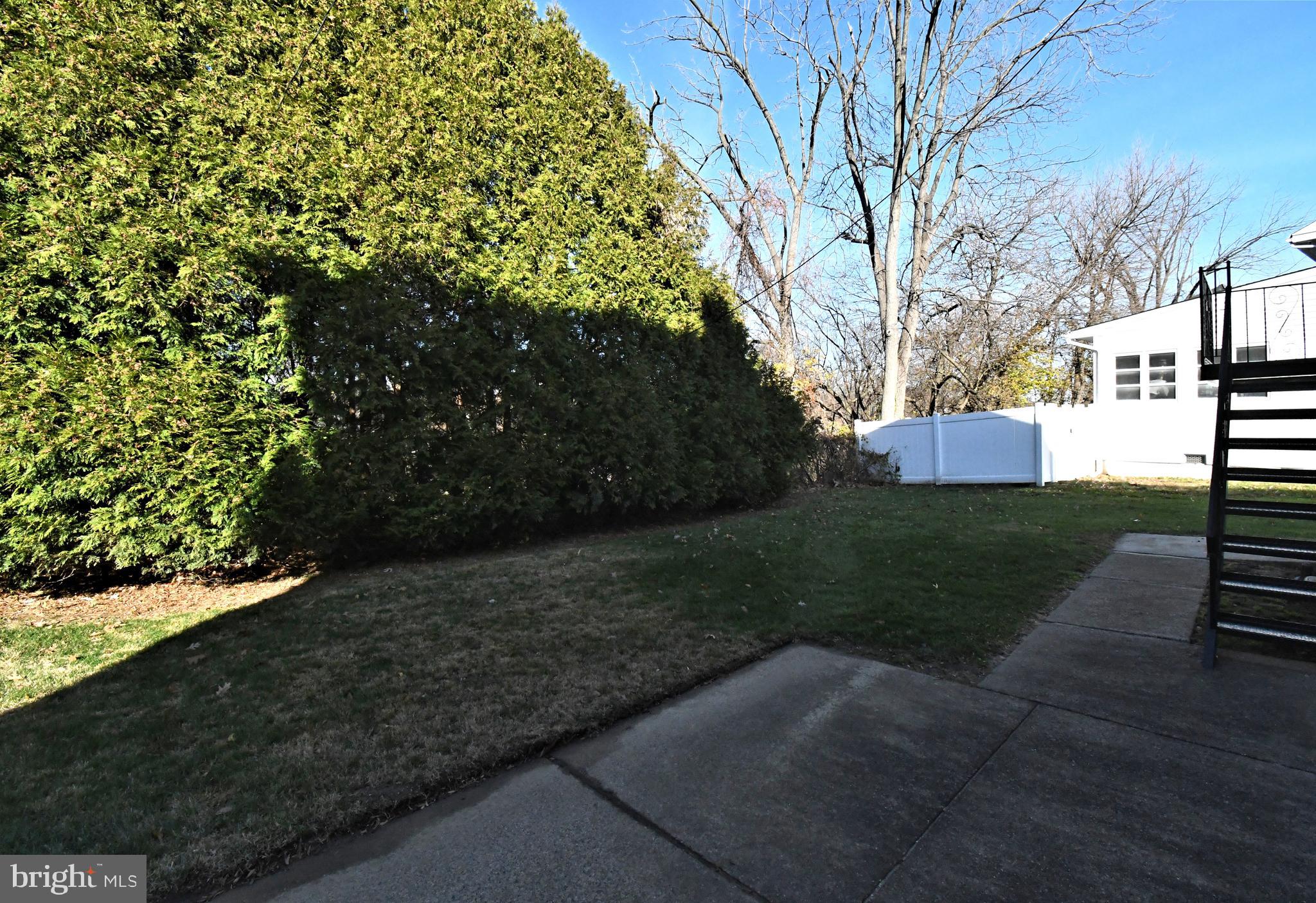 BARCLAY HILLS - Residential