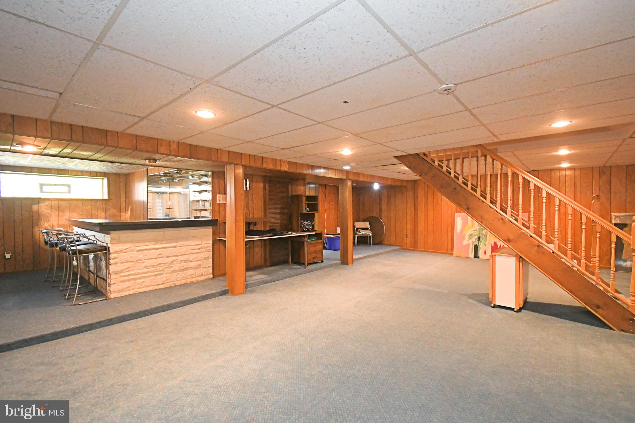 BARCLAY HILLS - Residential