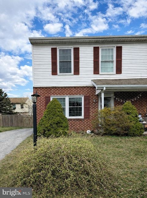 18 E LAKEVIEW DRIVE LITTLESTOWN PA 17340