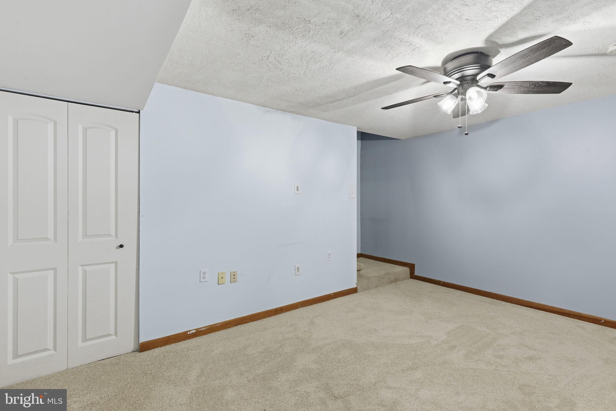 LITTLESTOWN - Residential