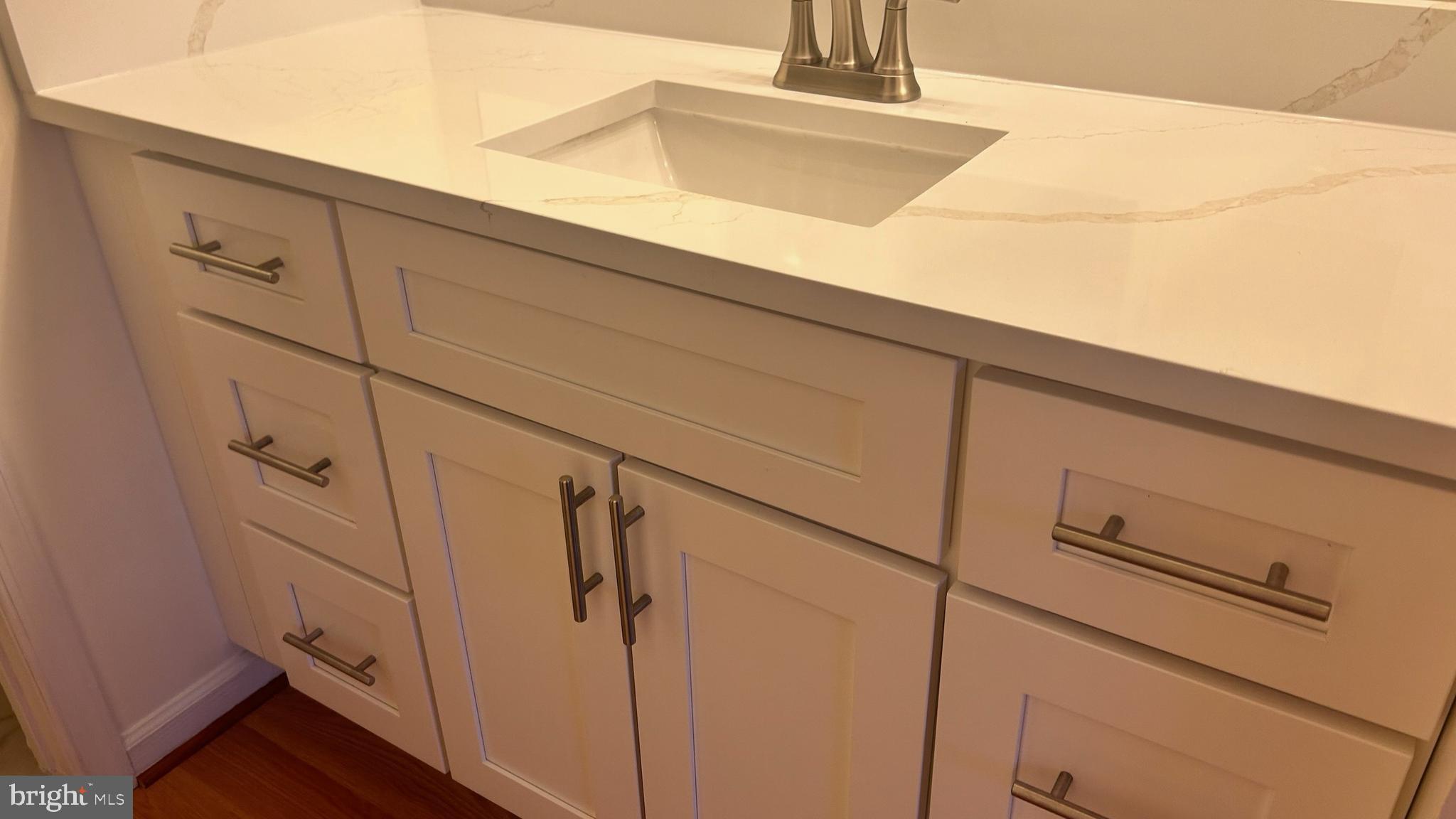 CONTEE BEL PRE - Residential Lease