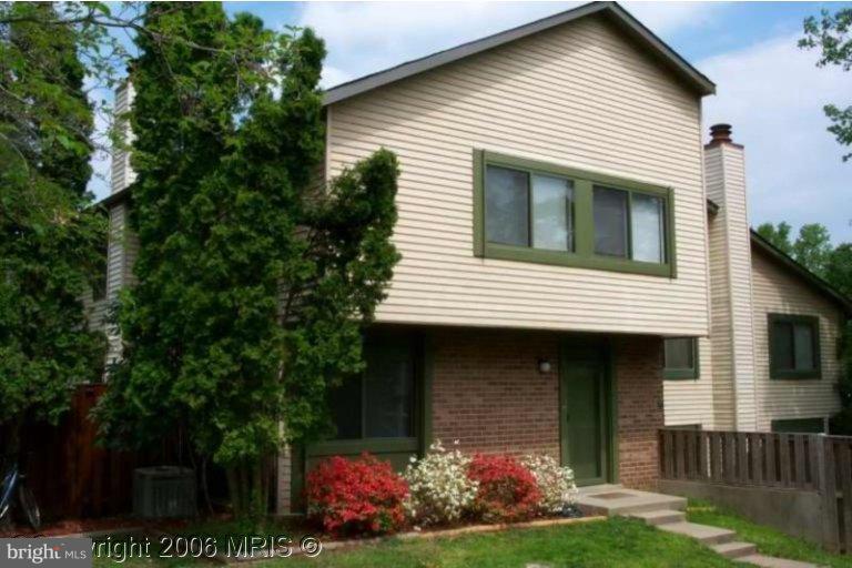 BURKE CENTRE - Residential